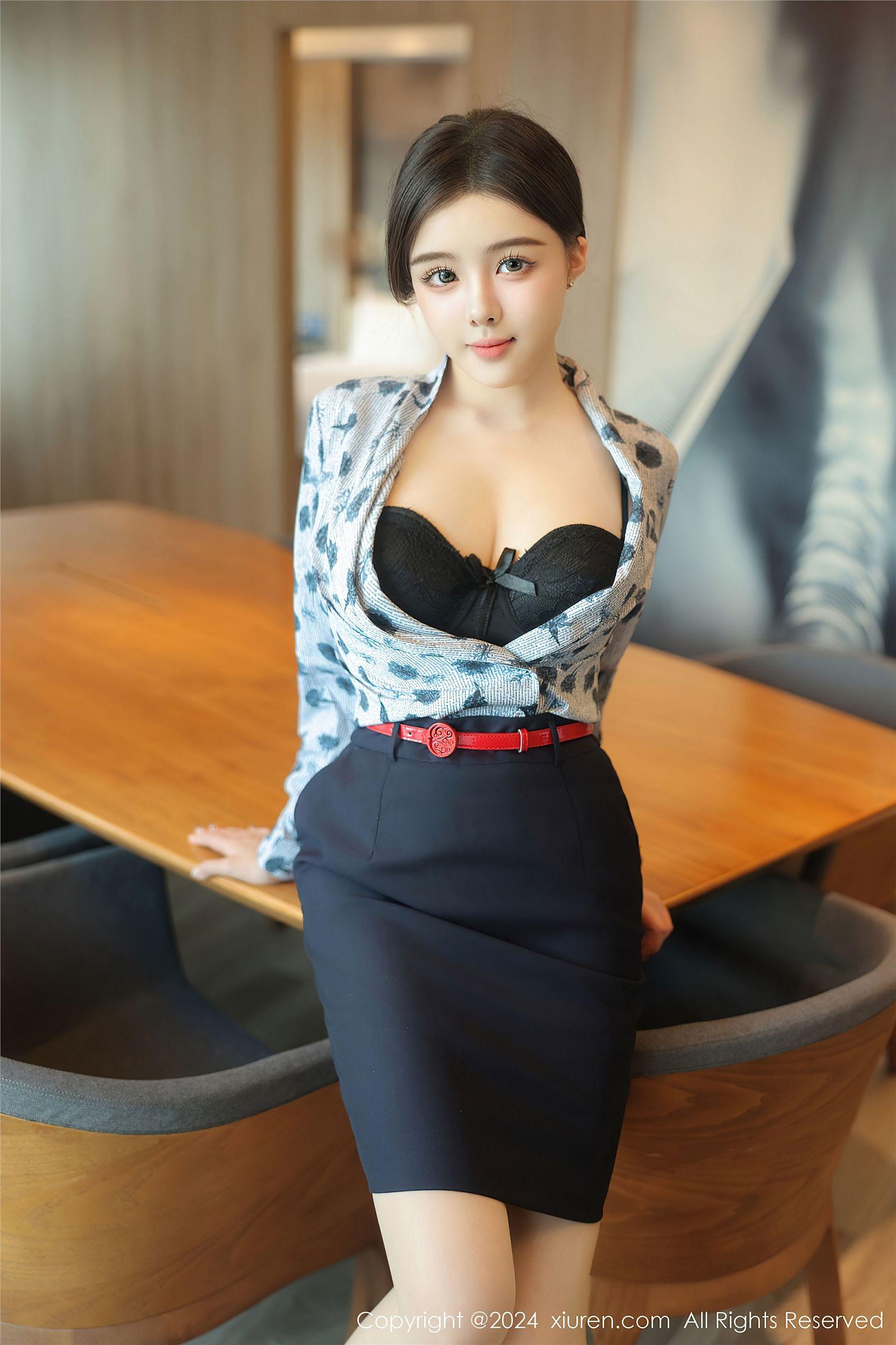 [XIUREN秀人网] 2024.07.26 NO.8919 袁圆_p006