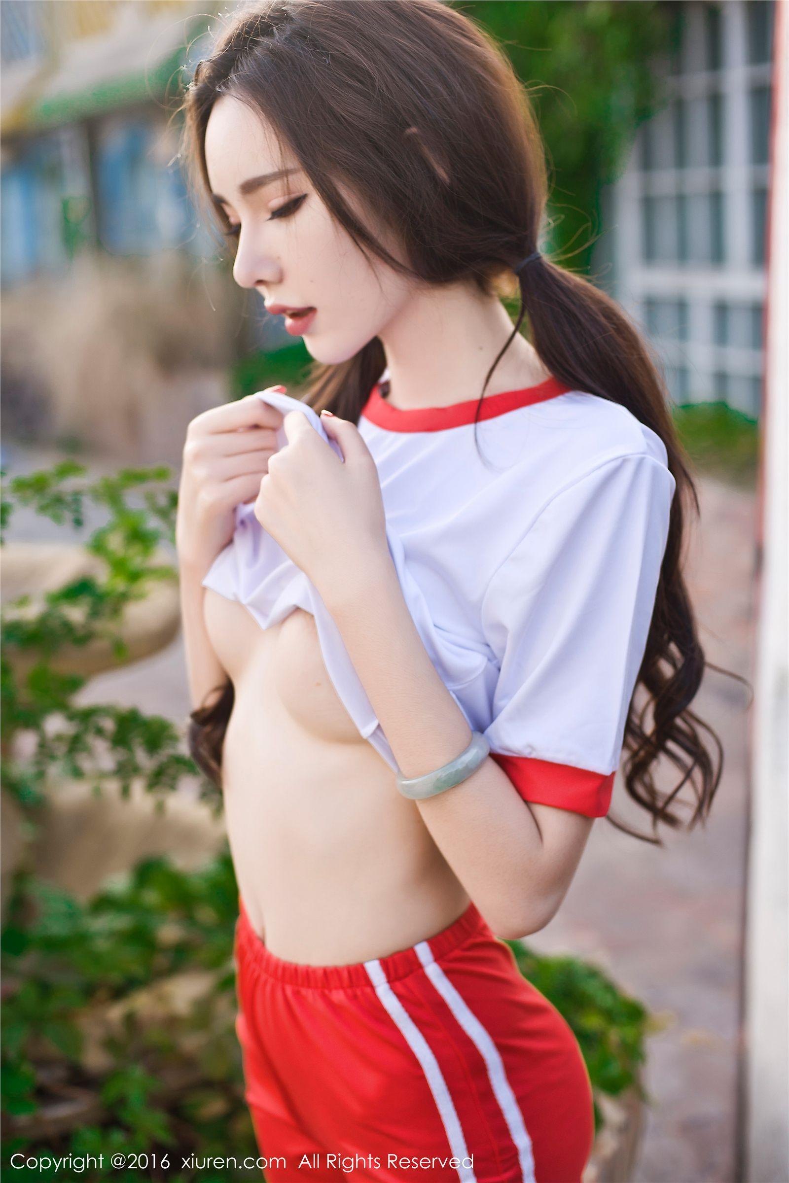 [秀人XIUREN] 2016.12.28 NO.669 萌琪琪Irene_p042