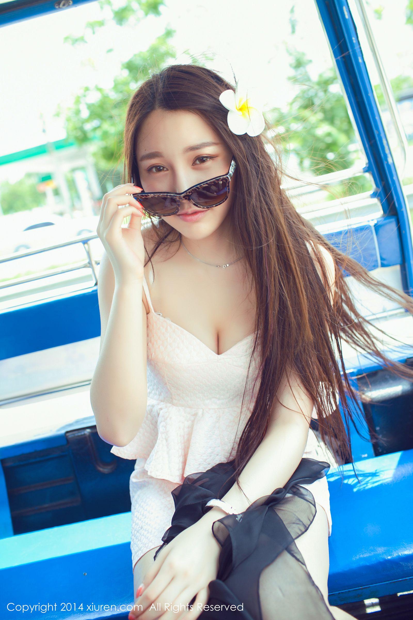 [秀人XIUREN] 2014.05.26 NO.139 刘奕宁Lynn_p001
