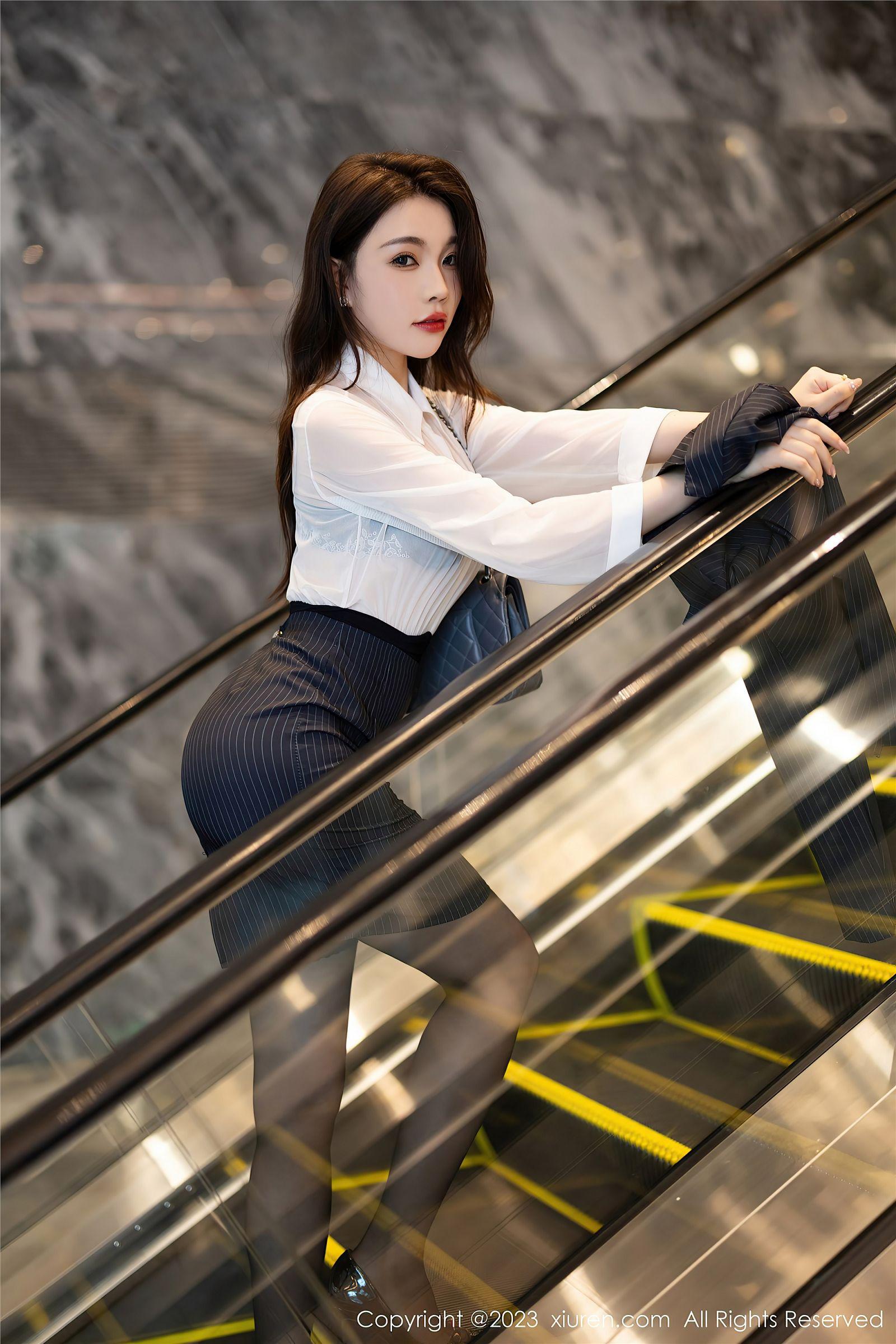 [XIUREN秀人网] 2023.10.13 NO.7508 徐莉芝Booty_p004