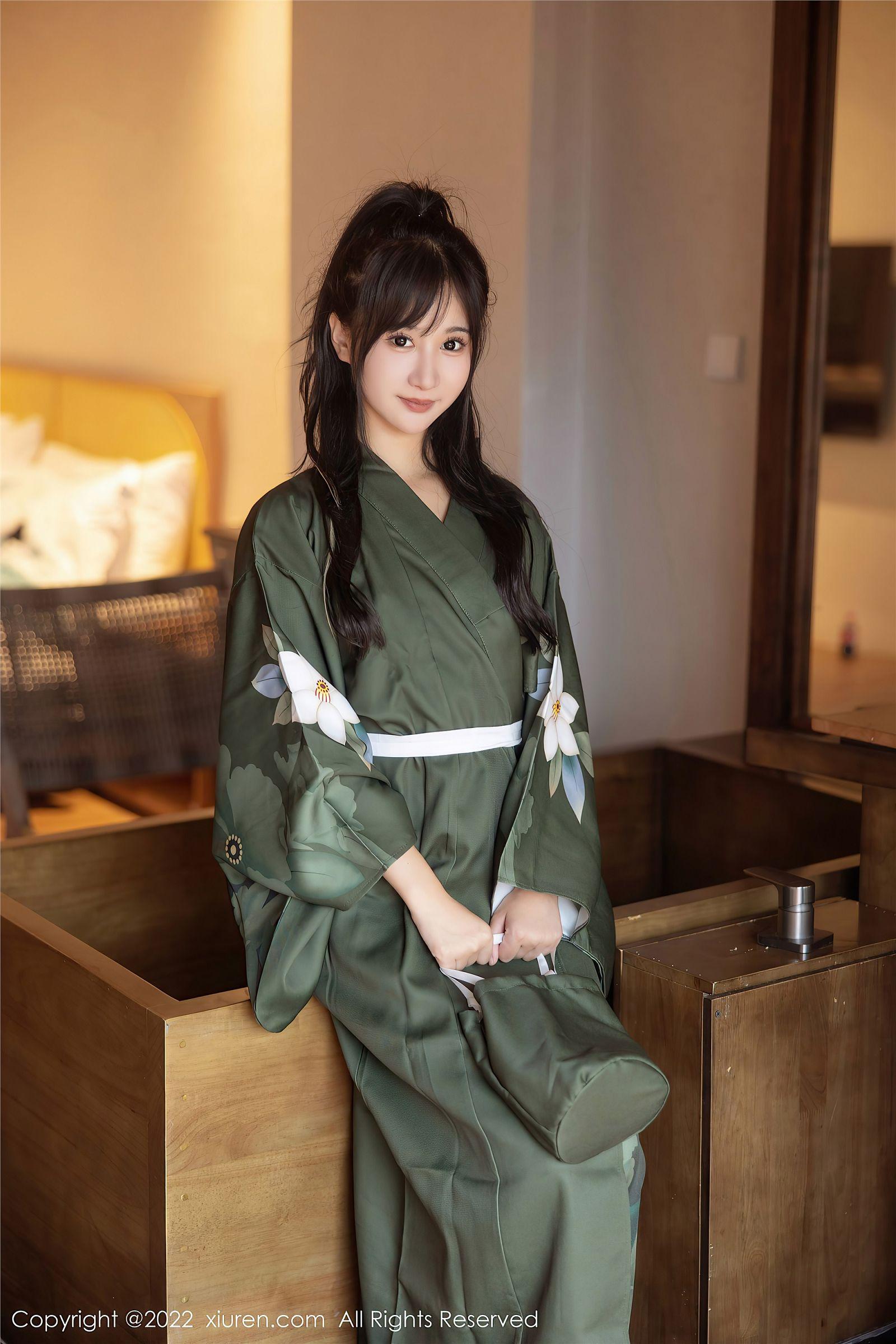 [XIUREN秀人网] 2022.07.11 NO.5256 小果冻儿_p001