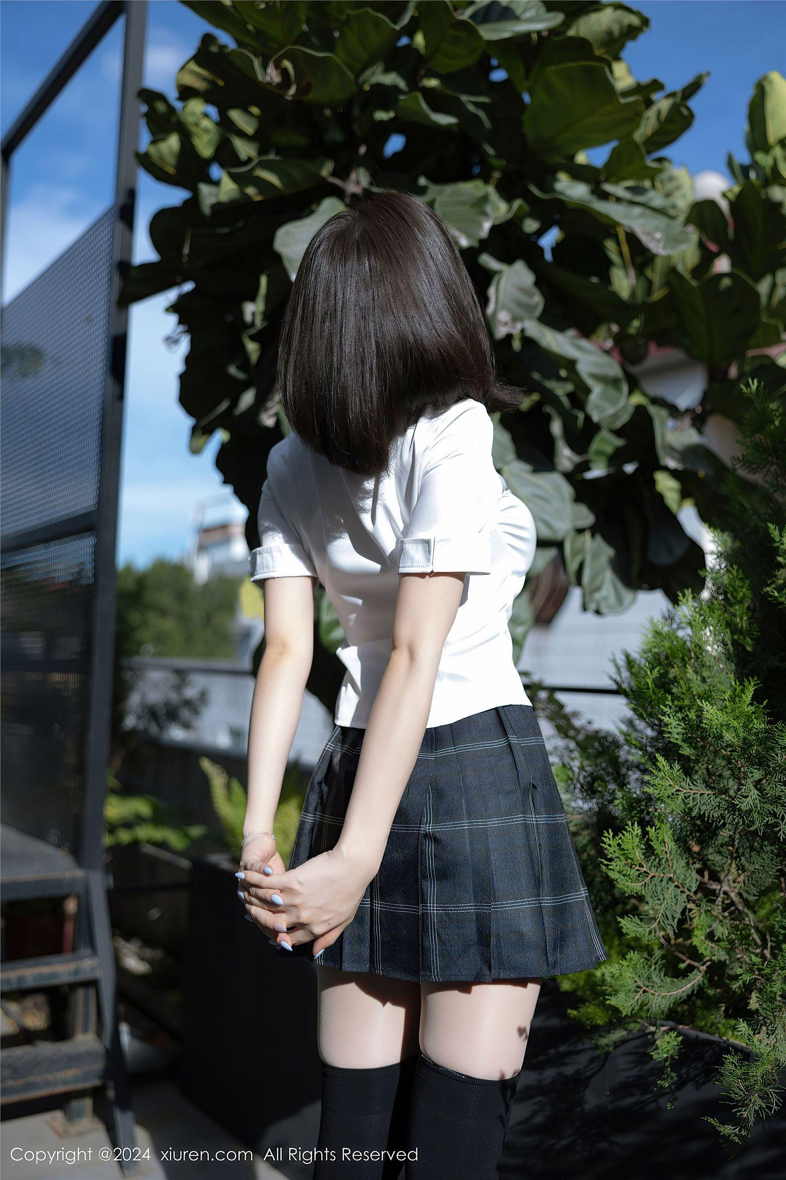 [XIUREN秀人网] 2024.07.01 NO.8785 徐莉芝Booty_p019