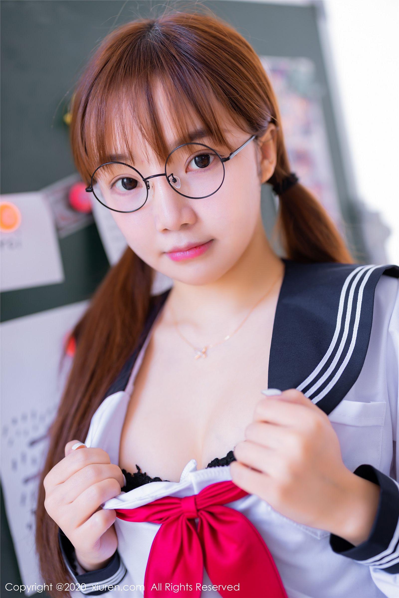 [XIUREN秀人网] 2020.04.28 NO.2196 团团子_una_p045