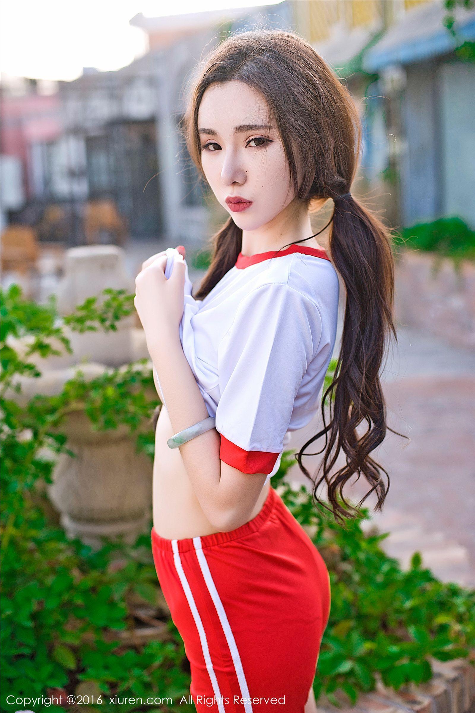 [秀人XIUREN] 2016.12.28 NO.669 萌琪琪Irene_p044