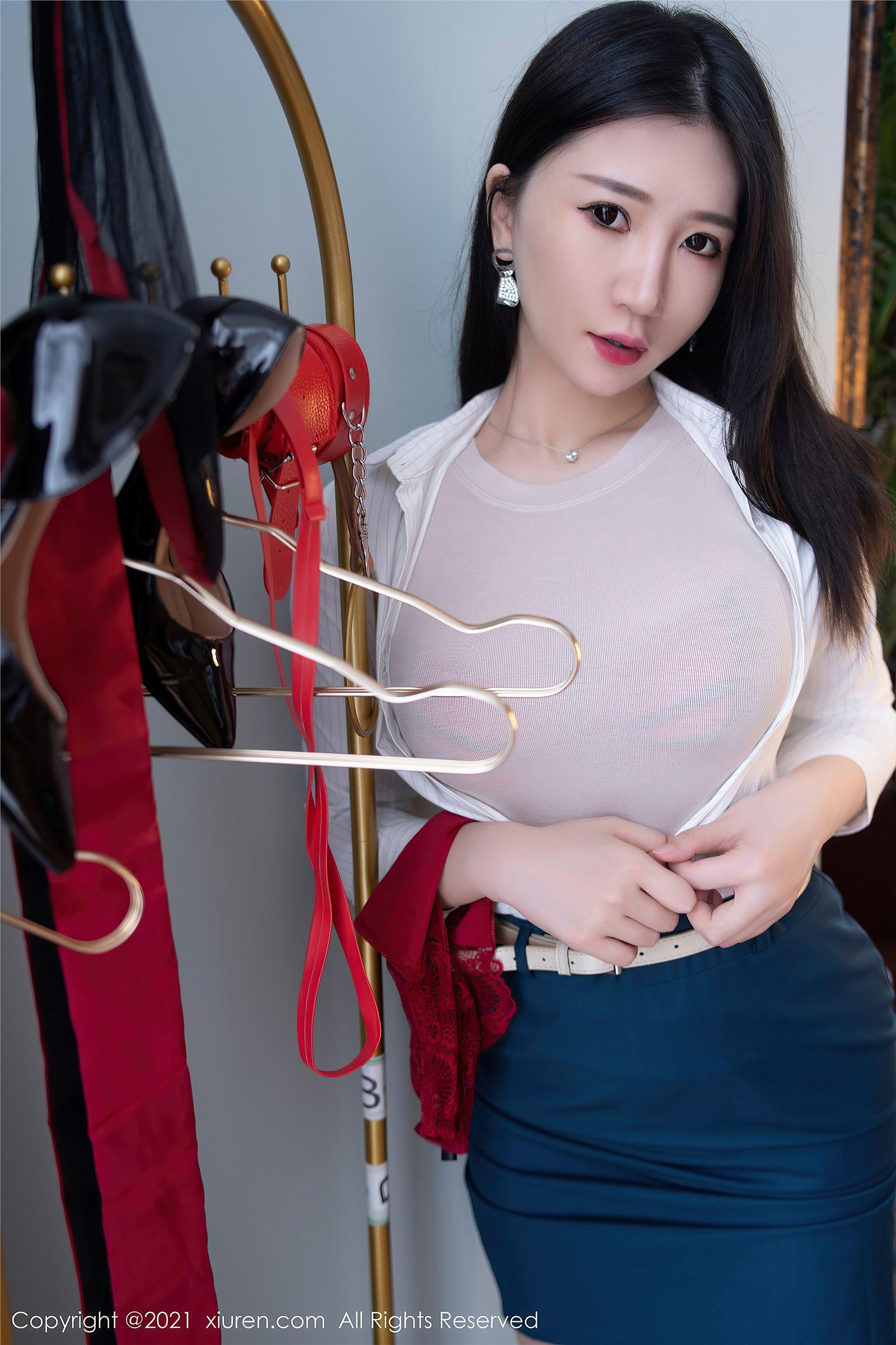 [XIUREN秀人网] 2021.09.30 NO.4022 顾乔楠Cora_p023