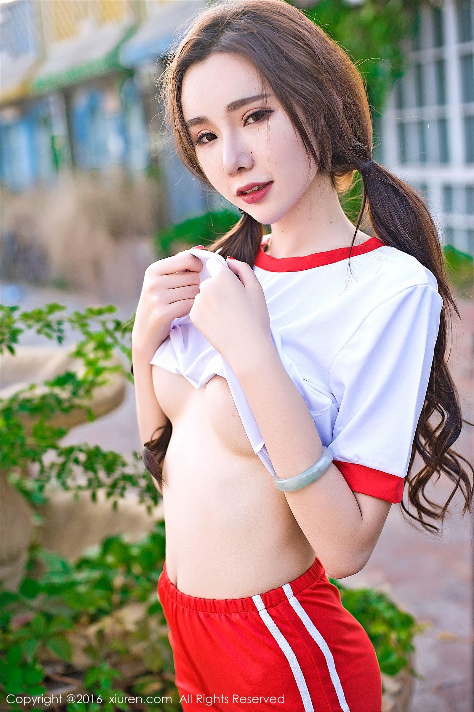 [秀人XIUREN] 2016.12.28 NO.669 萌琪琪Irene_p043