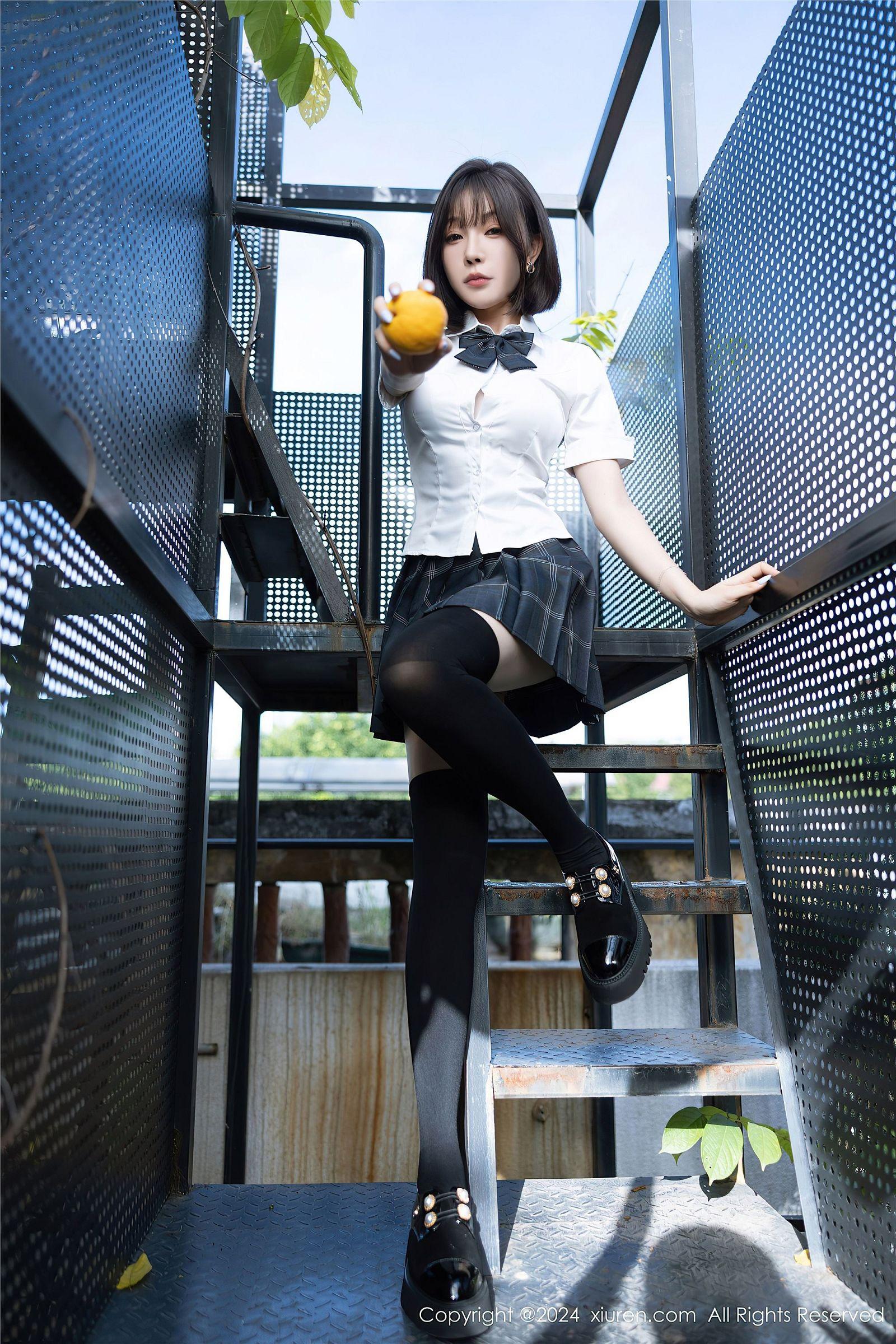 [XIUREN秀人网] 2024.07.01 NO.8785 徐莉芝Booty_p028
