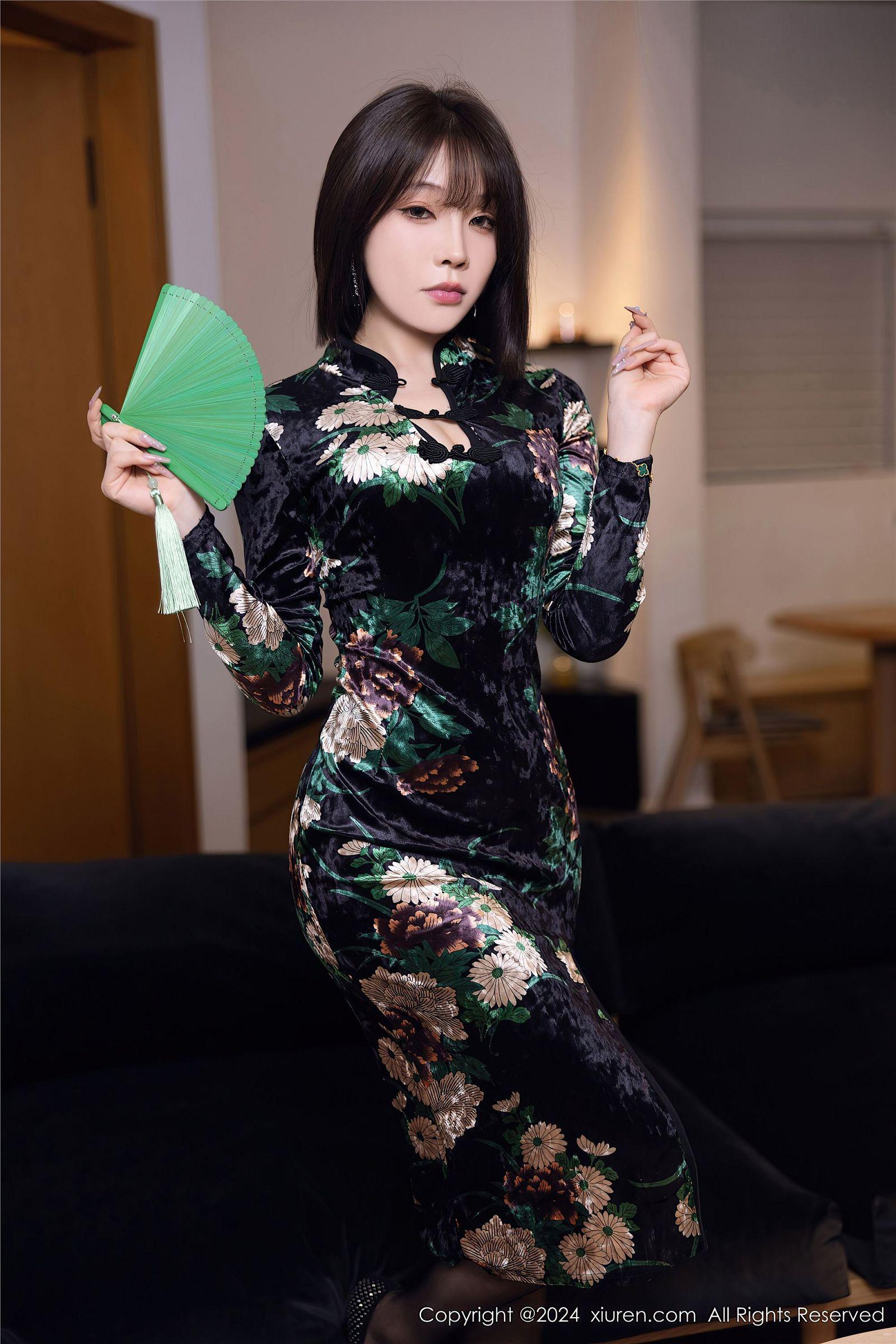 [XIUREN秀人网] 2024.07.17 NO.8876 徐莉芝Booty_p001
