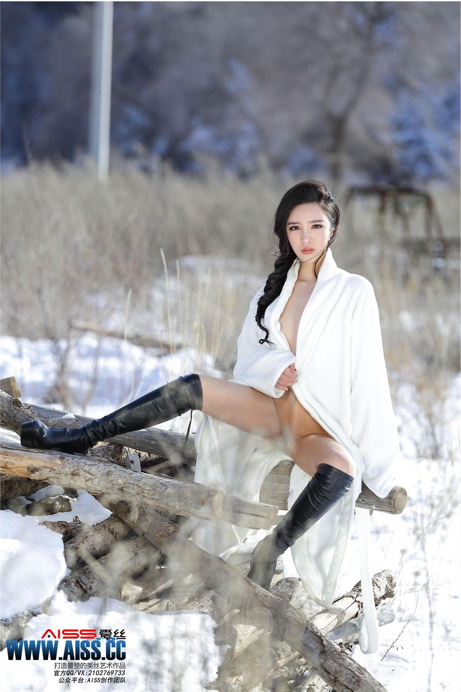 [AISS爱丝钻石] 丝袜美腿外拍 4114 冰雪女神_p013