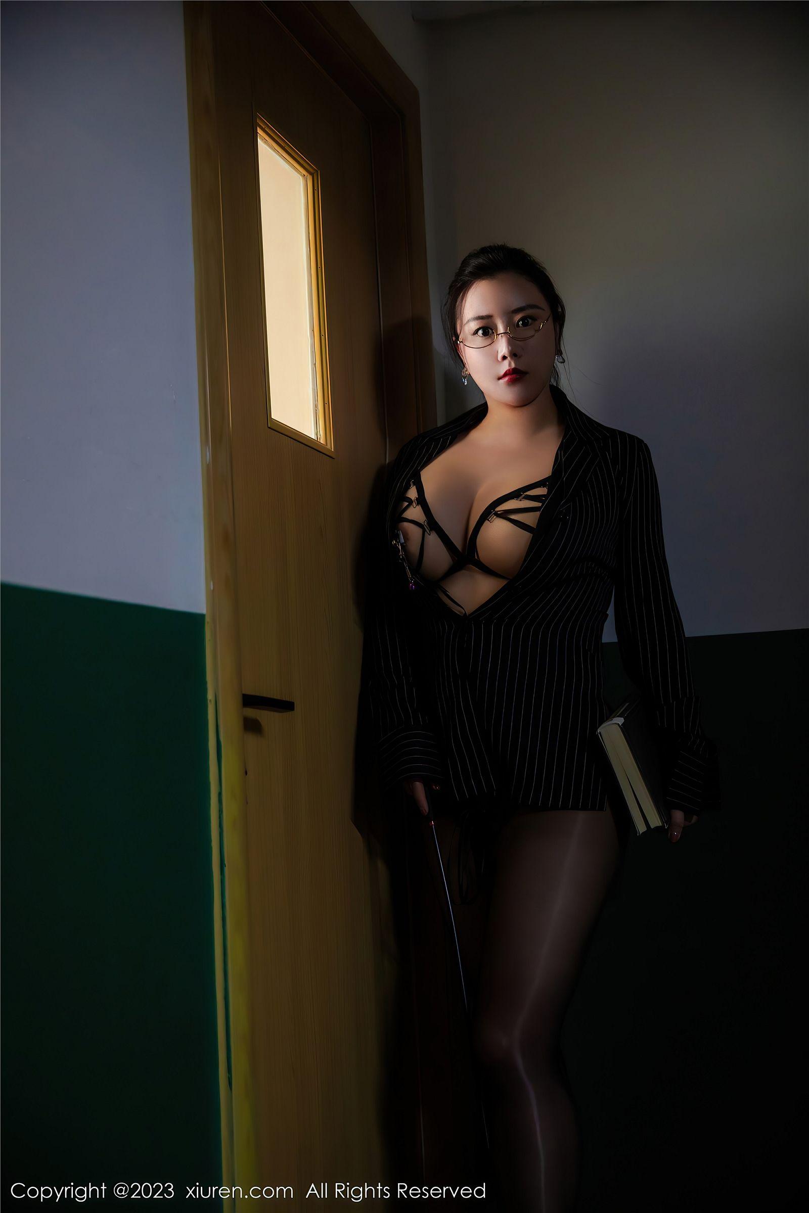 [XIUREN秀人网] 2023.05.30 NO.6823 王婉悠Queen_p040