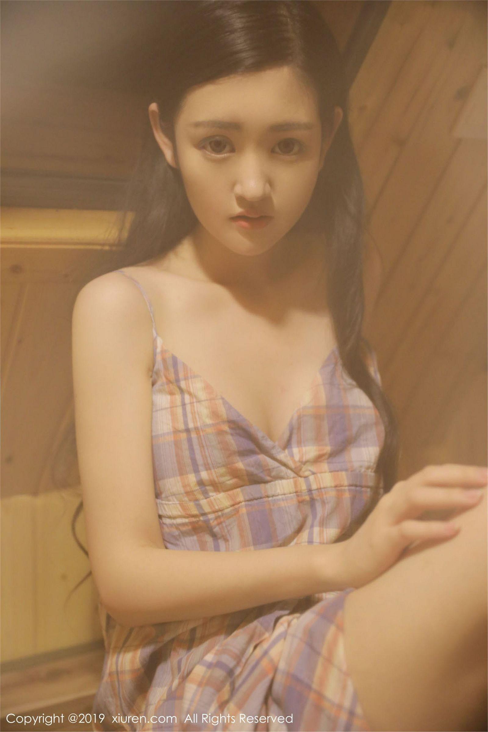 [XIUREN秀人网] 2019.06.27 No.1520 清纯可人、朦胧唯美 沈梦瑶_p010