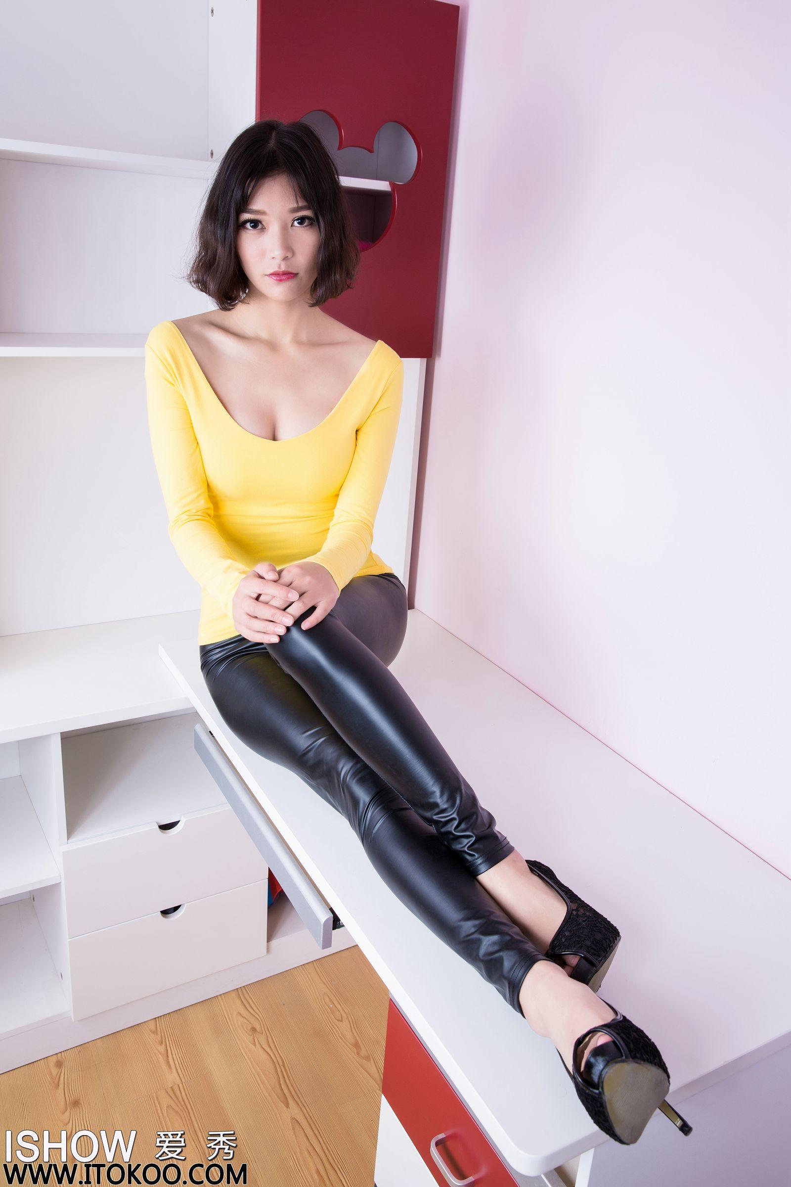 [ISHOW美女]2015-11-29 NO.019 余菲菲Faye_p002