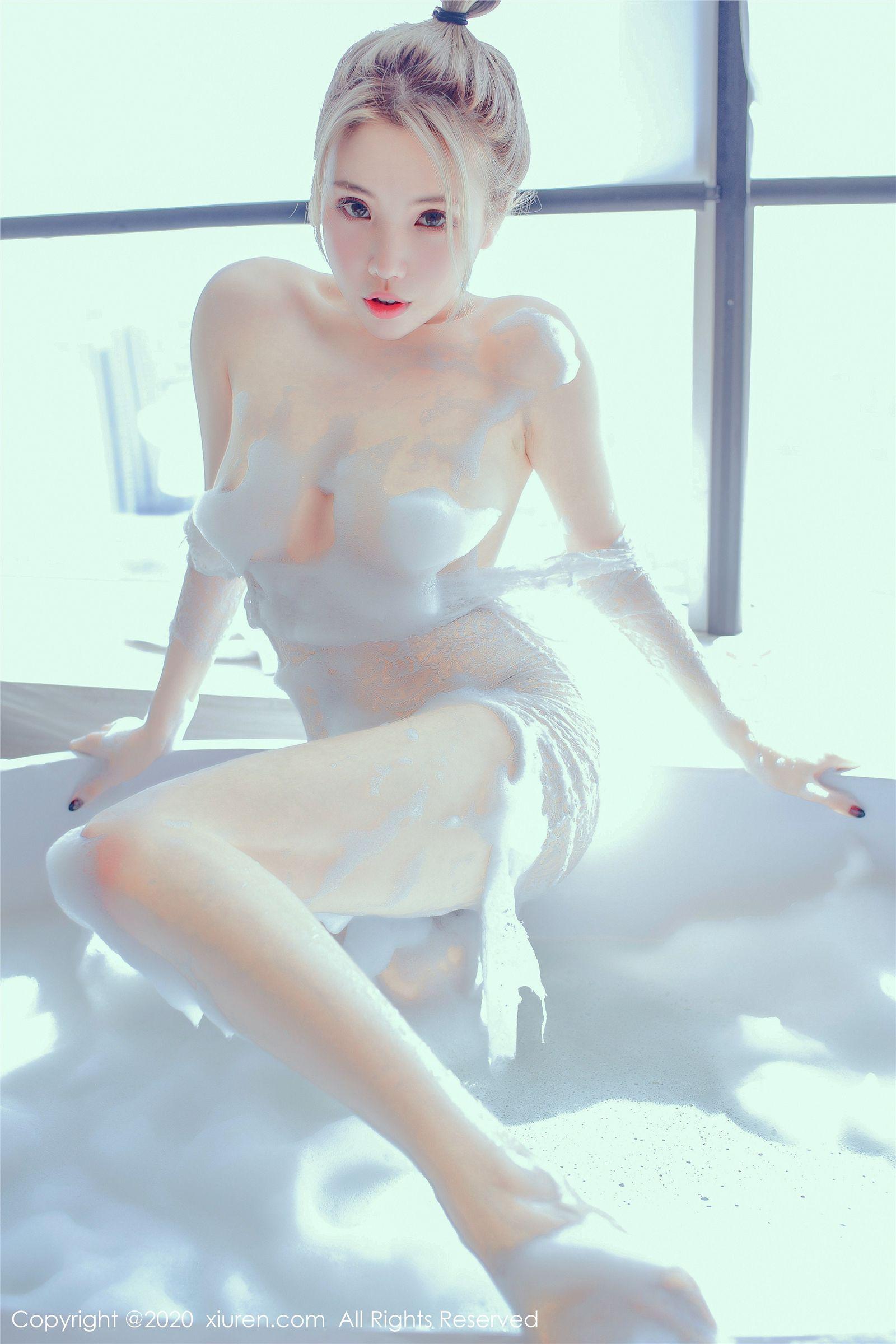[XIUREN秀人网] 2020.05.11 NO.2231 黄楽然_p055