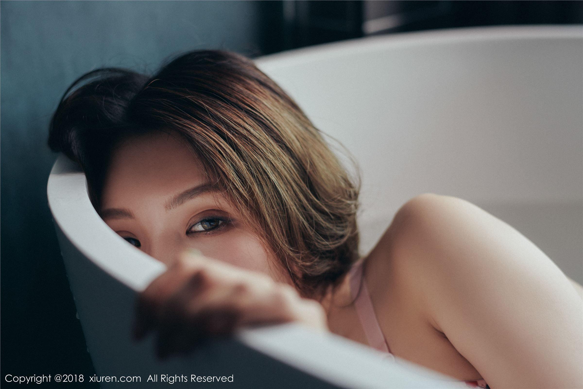 [秀人XIUREN] 2018.10.19 NO.1200 黄楽然_p021