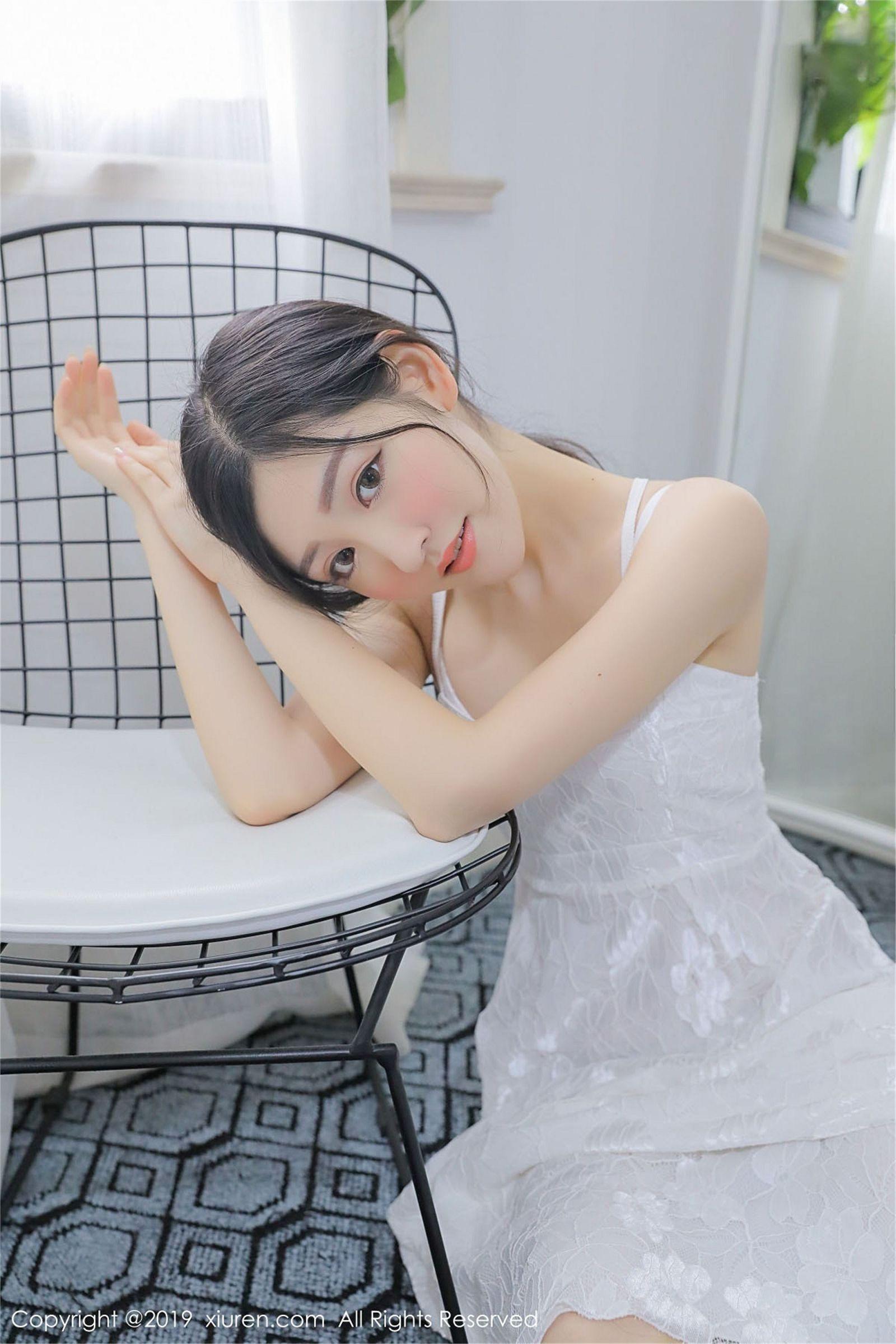 [XIUREN秀人网] 2019.06.27 No.1520 清纯可人、朦胧唯美 沈梦瑶_p012