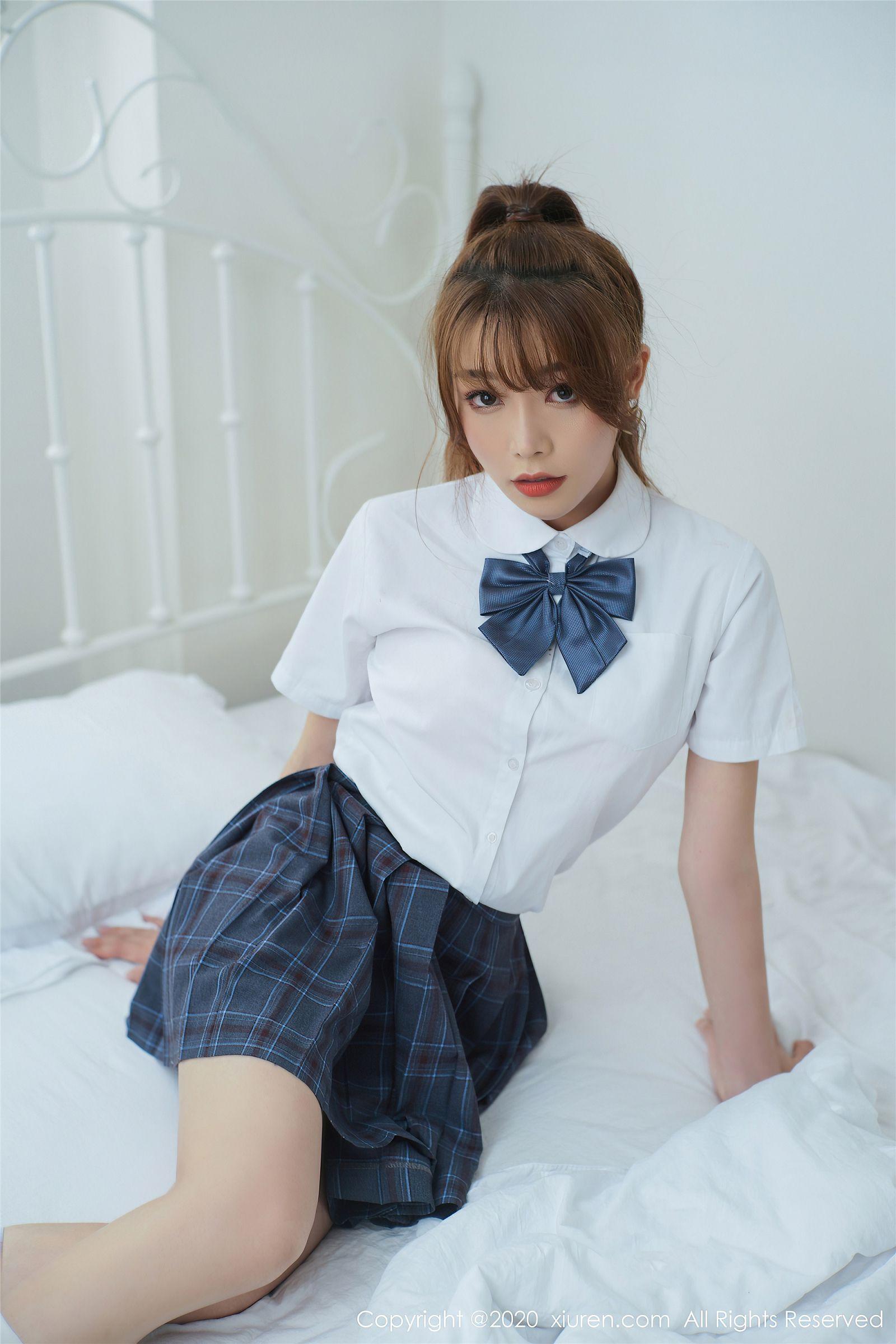 [XIUREN秀人网] 2020.08.28 NO.2502 芝芝Booty_p011