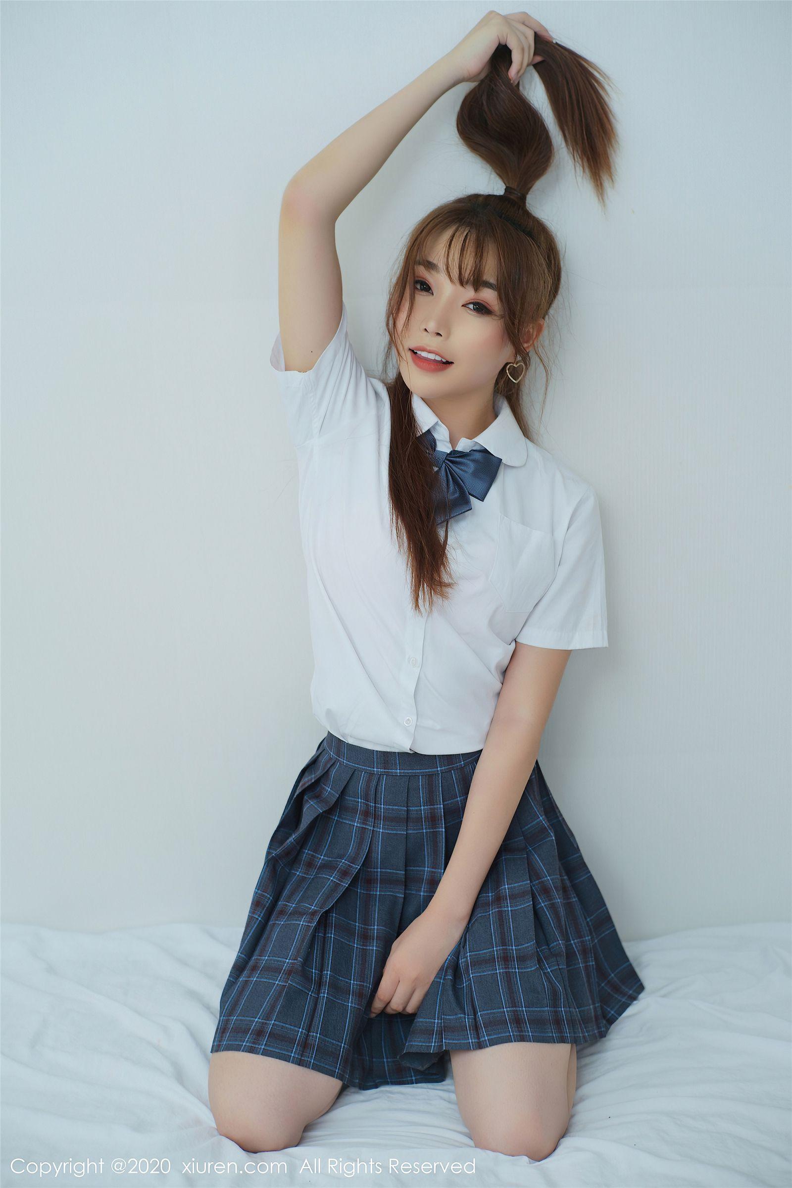[XIUREN秀人网] 2020.08.28 NO.2502 芝芝Booty_p032