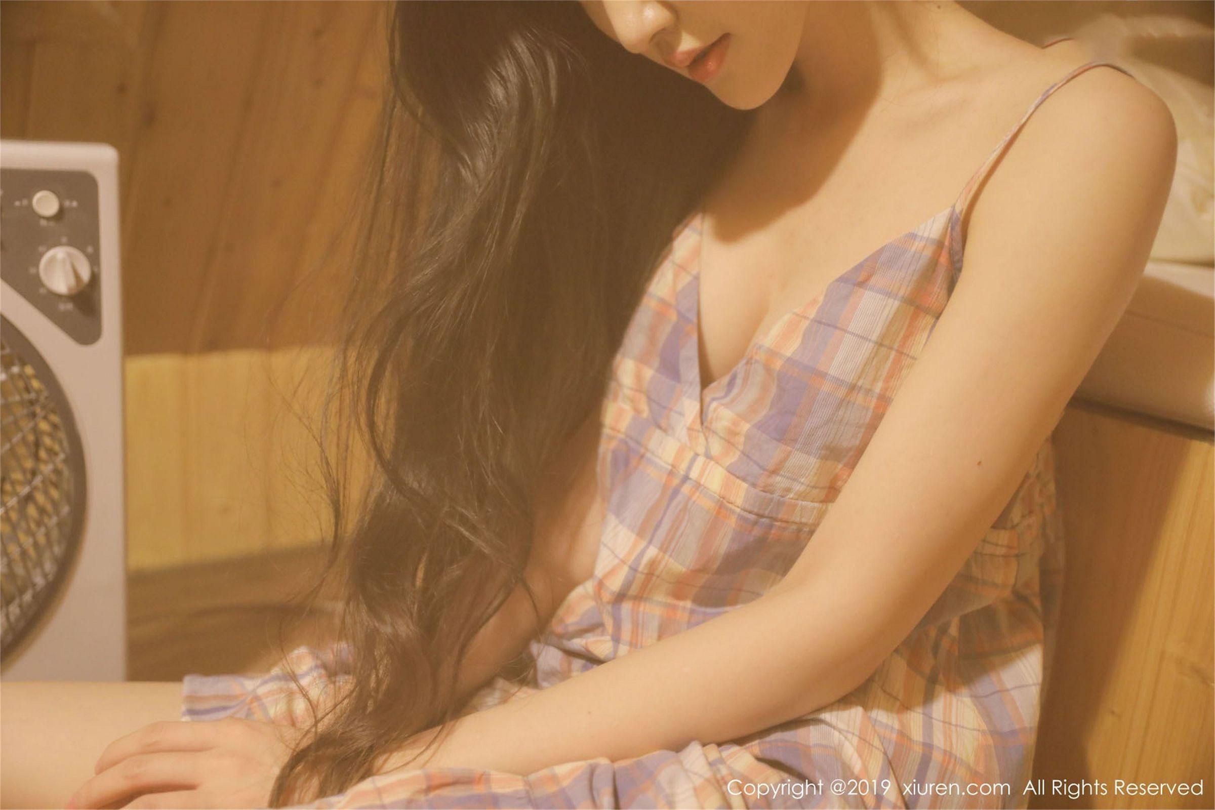 [XIUREN秀人网] 2019.06.27 No.1520 清纯可人、朦胧唯美 沈梦瑶_p005