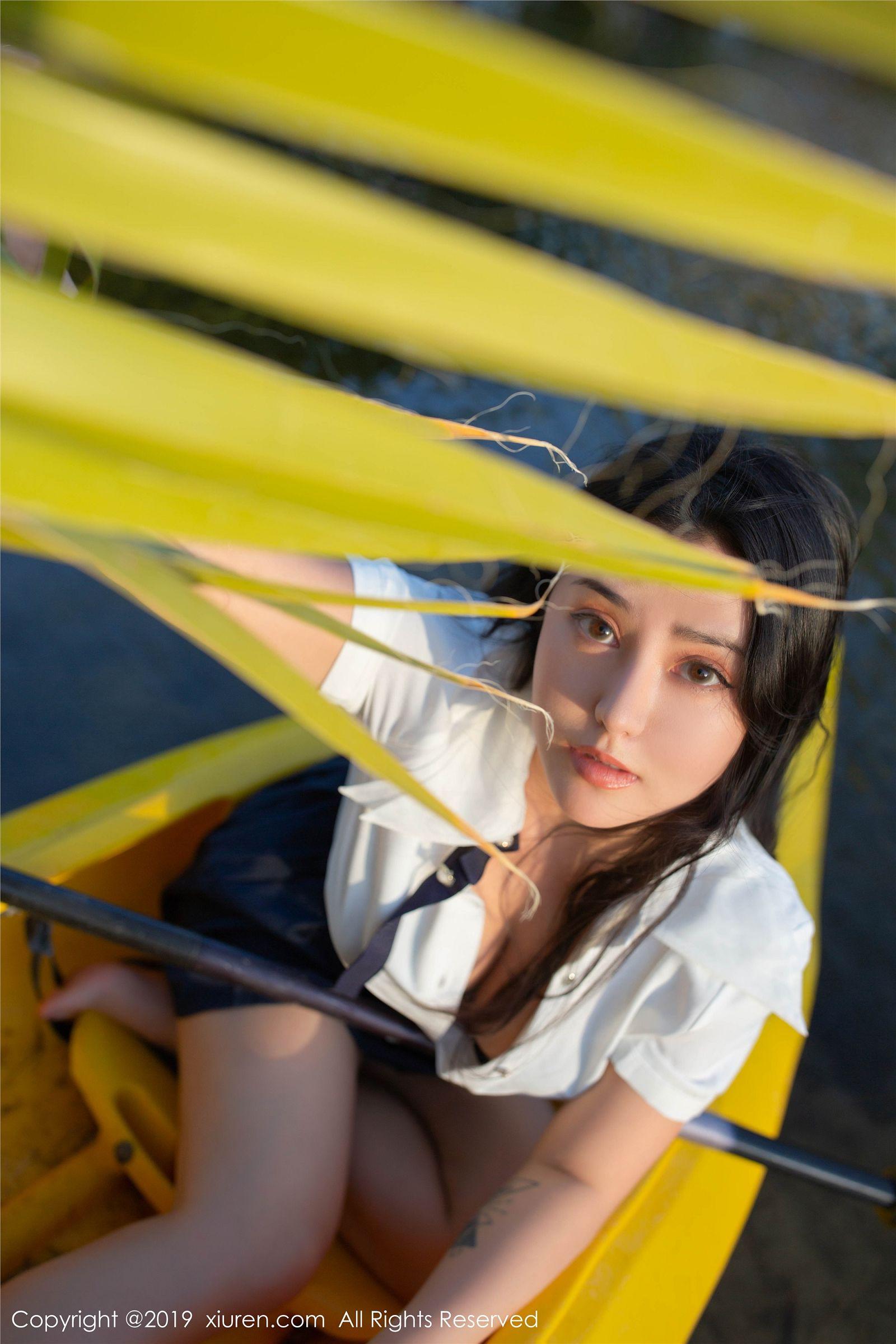[XIUREN秀人网] 2019.10.11 NO.1719 Manuela玛鲁娜_p006
