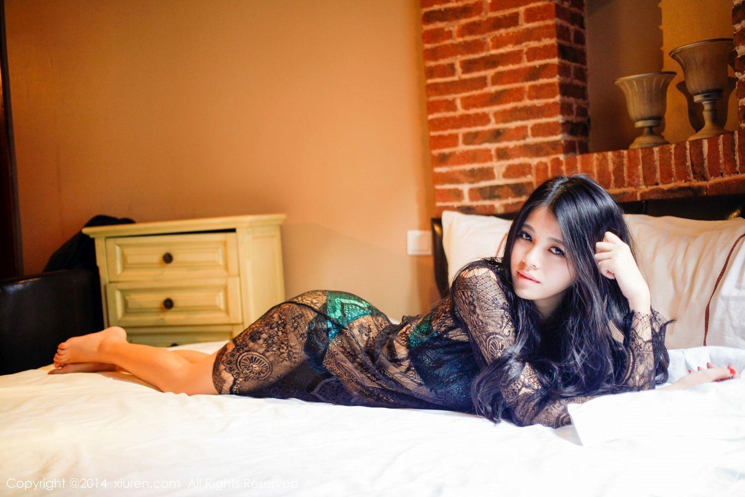 [秀人XIUREN] 2014.12.31 NO.265 欧阳妮娜娜_p079