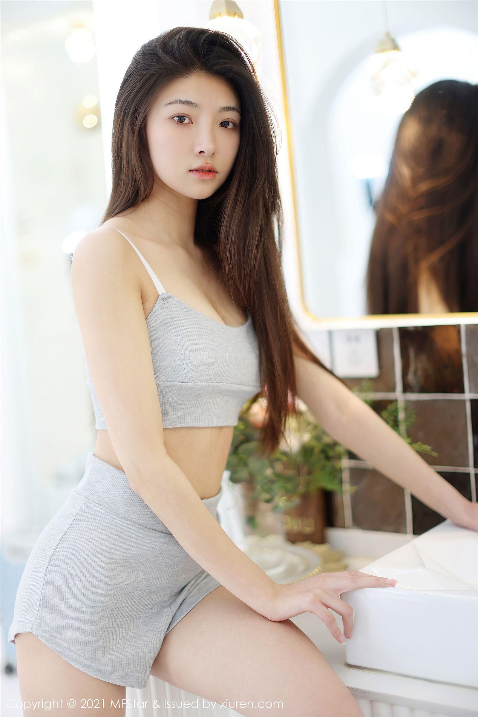 [MFStar模范学院] 2021.05.21 NO.497 Laura苏雨彤_p010