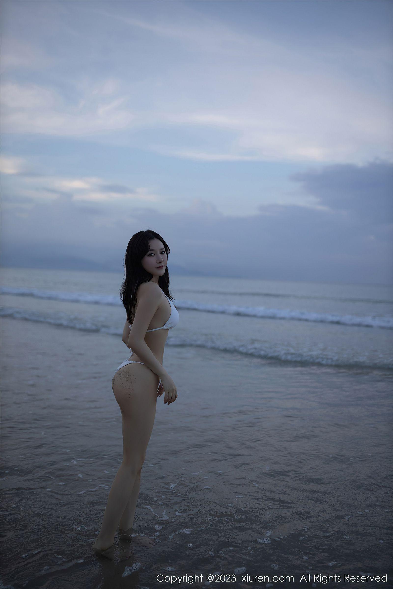[XIUREN秀人网] 2023.06.02 NO.6852 鱼子酱Fish 巴厘岛旅拍_p017