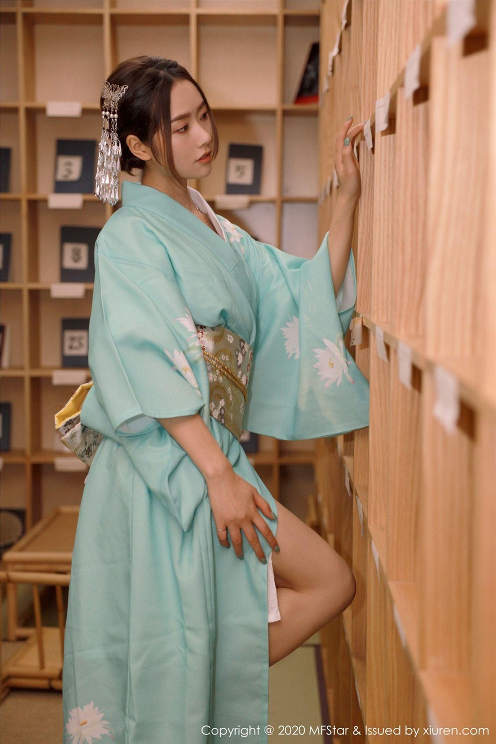 [MFStar模范学院] 2020.05.19 Vol.332 方子萱_p001