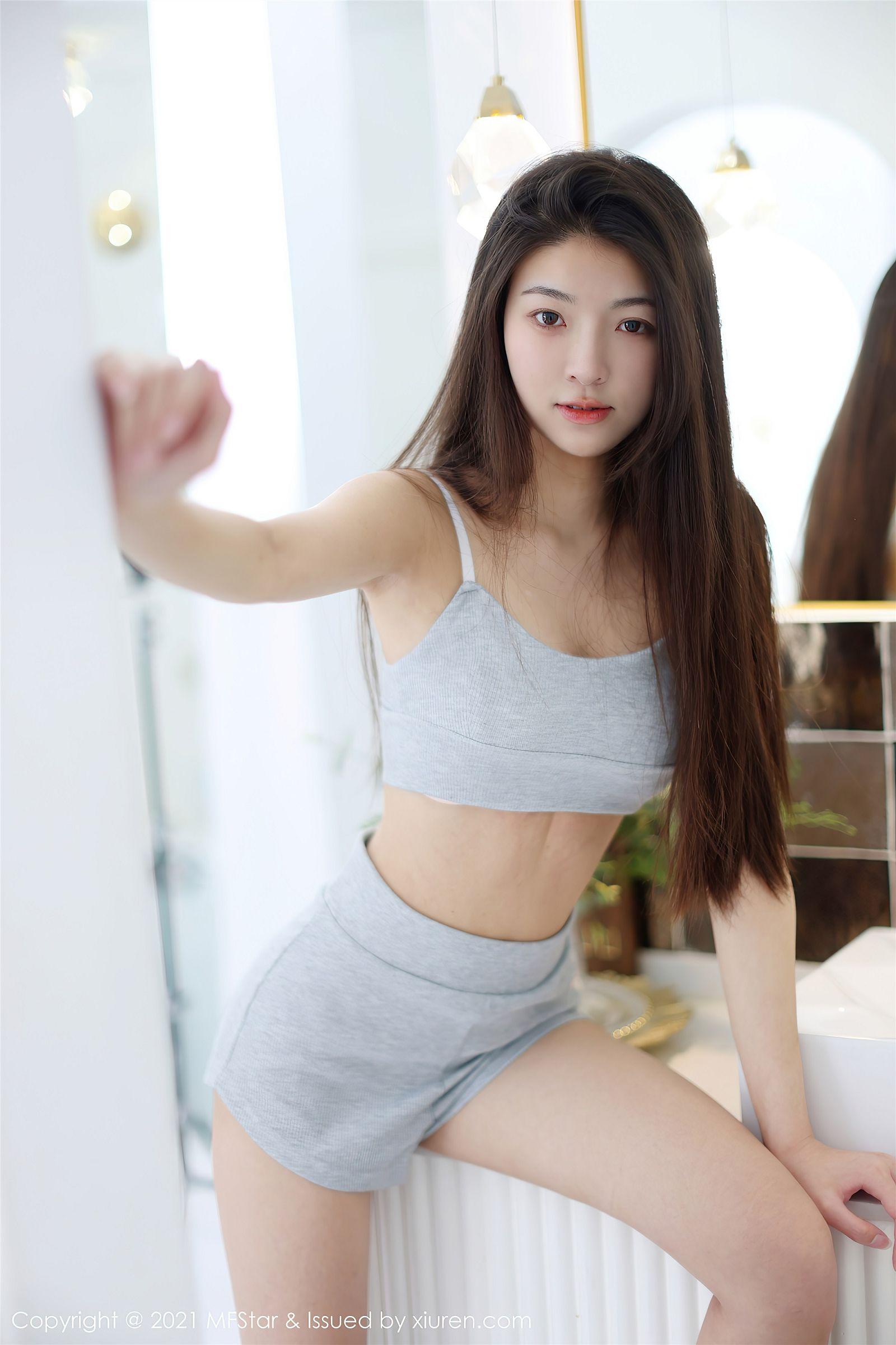 [MFStar模范学院] 2021.05.21 NO.497 Laura苏雨彤_p013