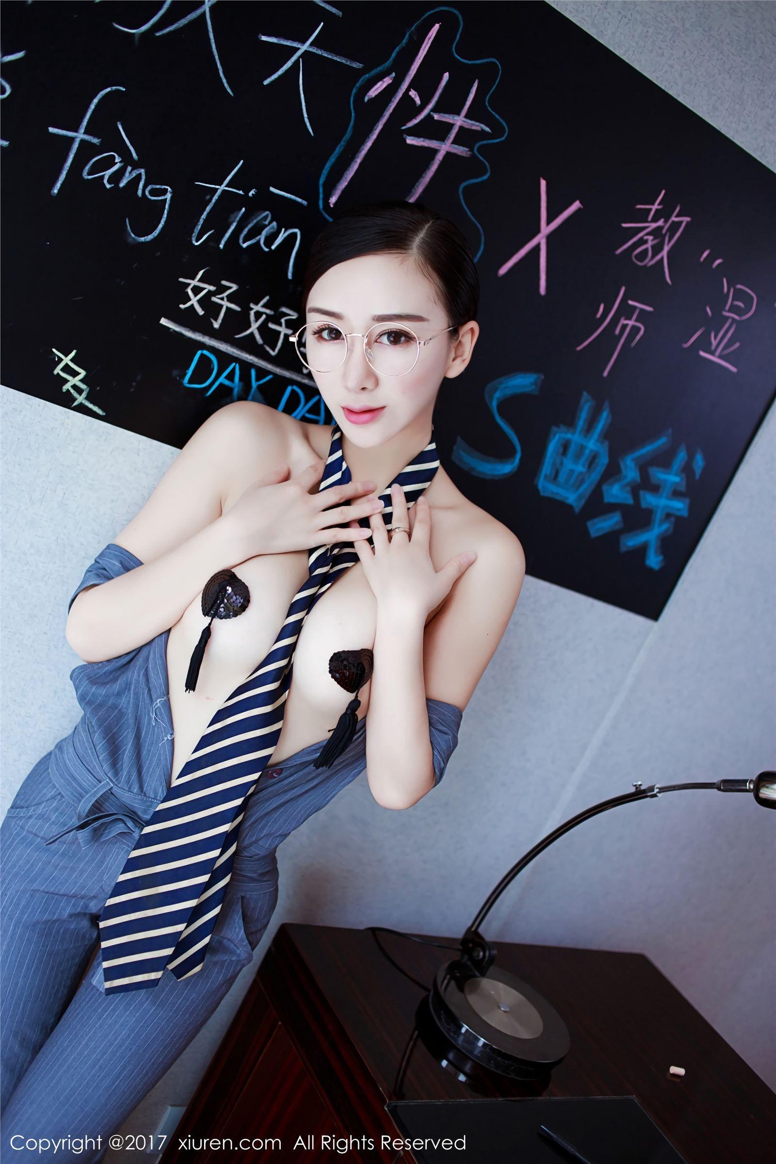 [秀人XIUREN] 2017.11.22 NO.852 教师OL 邹晶晶女王_p030