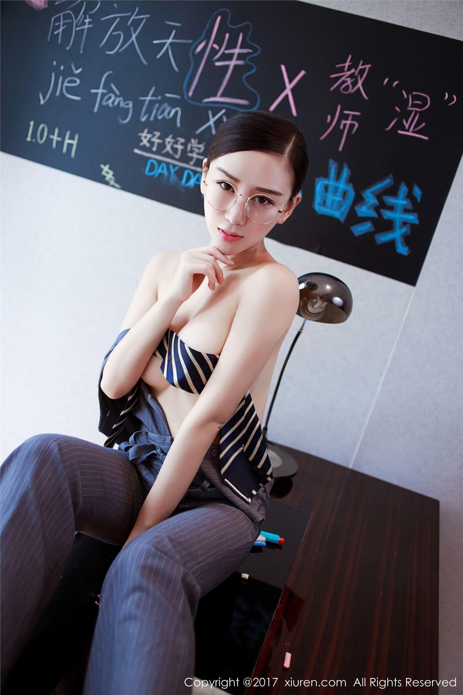 [秀人XIUREN] 2017.11.22 NO.852 教师OL 邹晶晶女王_p033