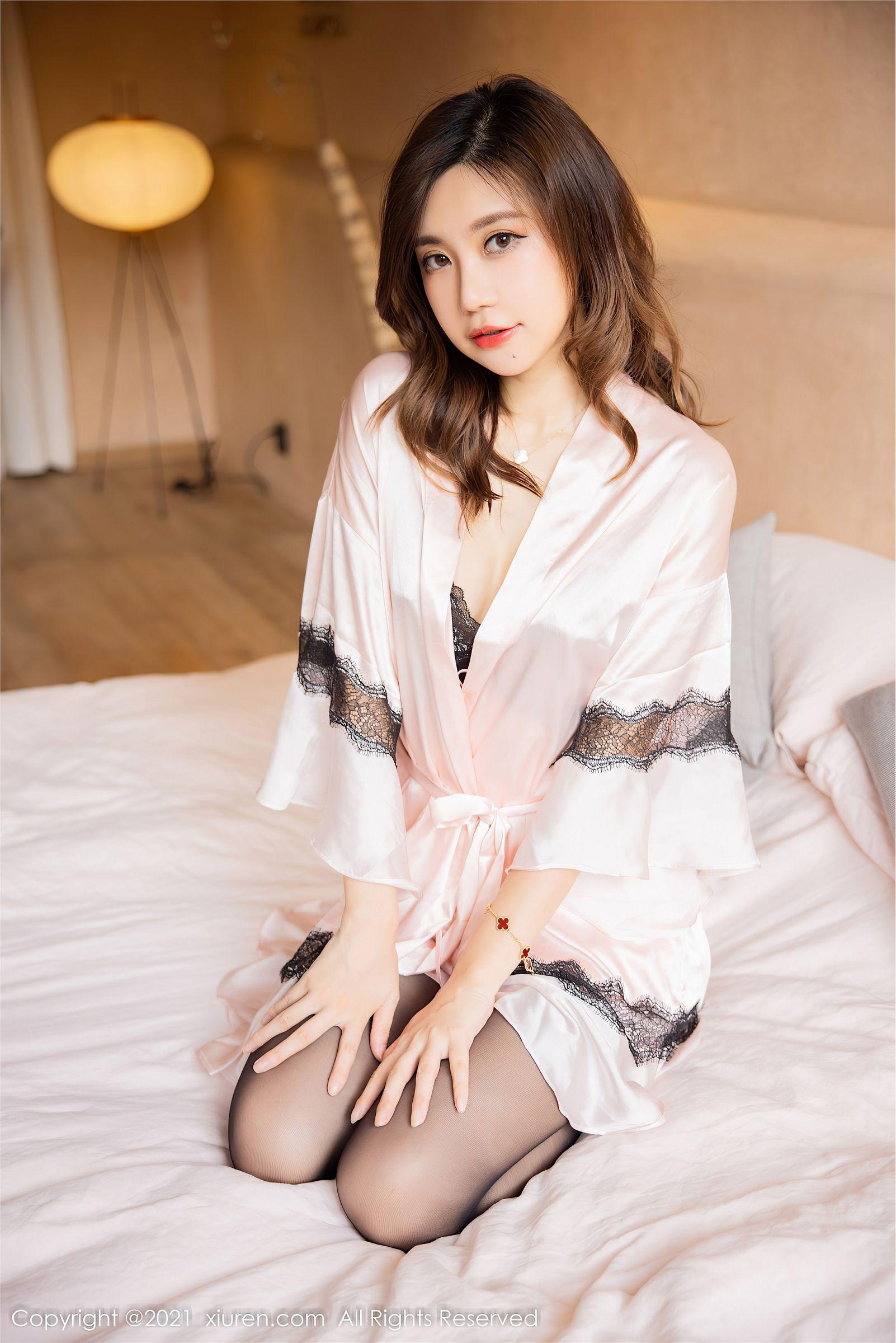 [XIUREN秀人网] 2021.12.28 NO.4398 绮里嘉ula_p016