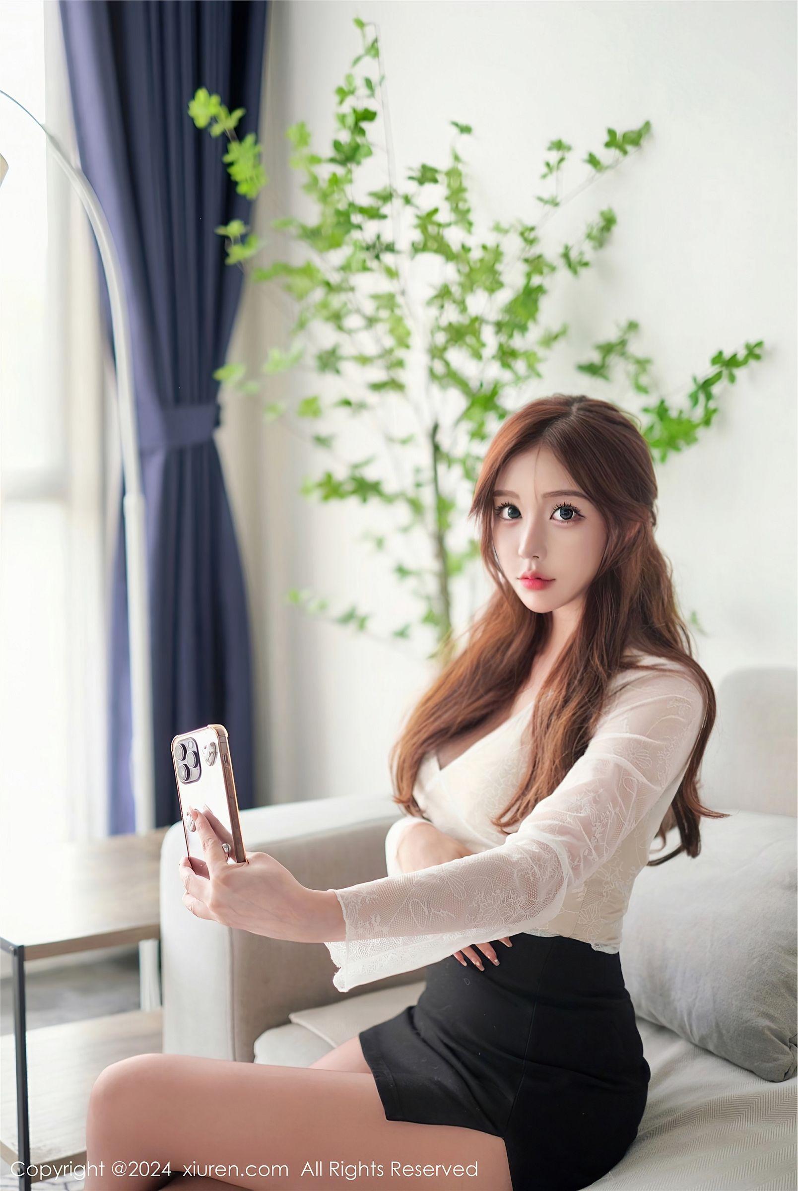 [XIUREN秀人网] 2024.01.02 NO.7895 LindaLinda_p008