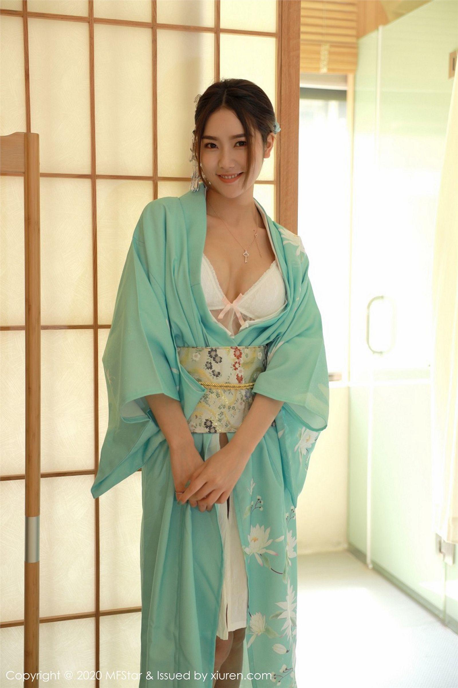 [MFStar模范学院] 2020.05.19 Vol.332 方子萱_p044