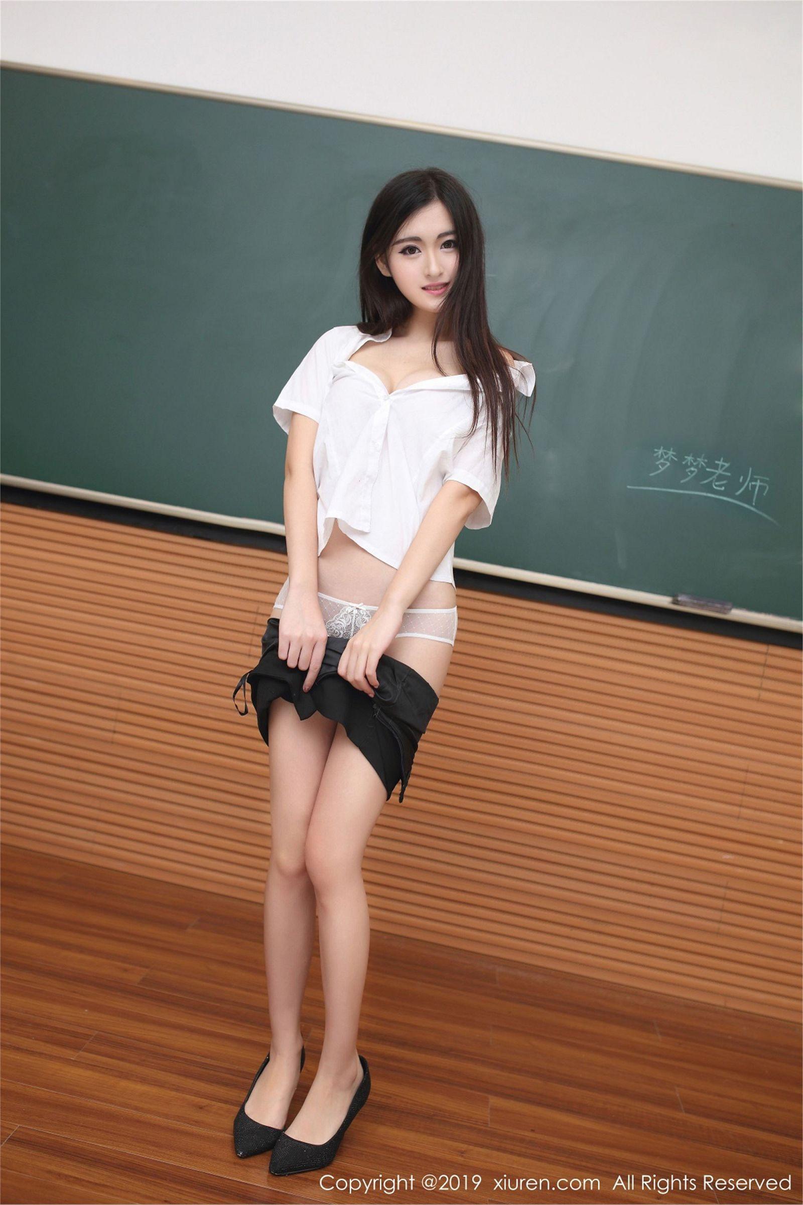 [XIUREN秀人网] 2019.05.31 NO.1480 梦梦老师”性感写真 沈梦瑶_p038
