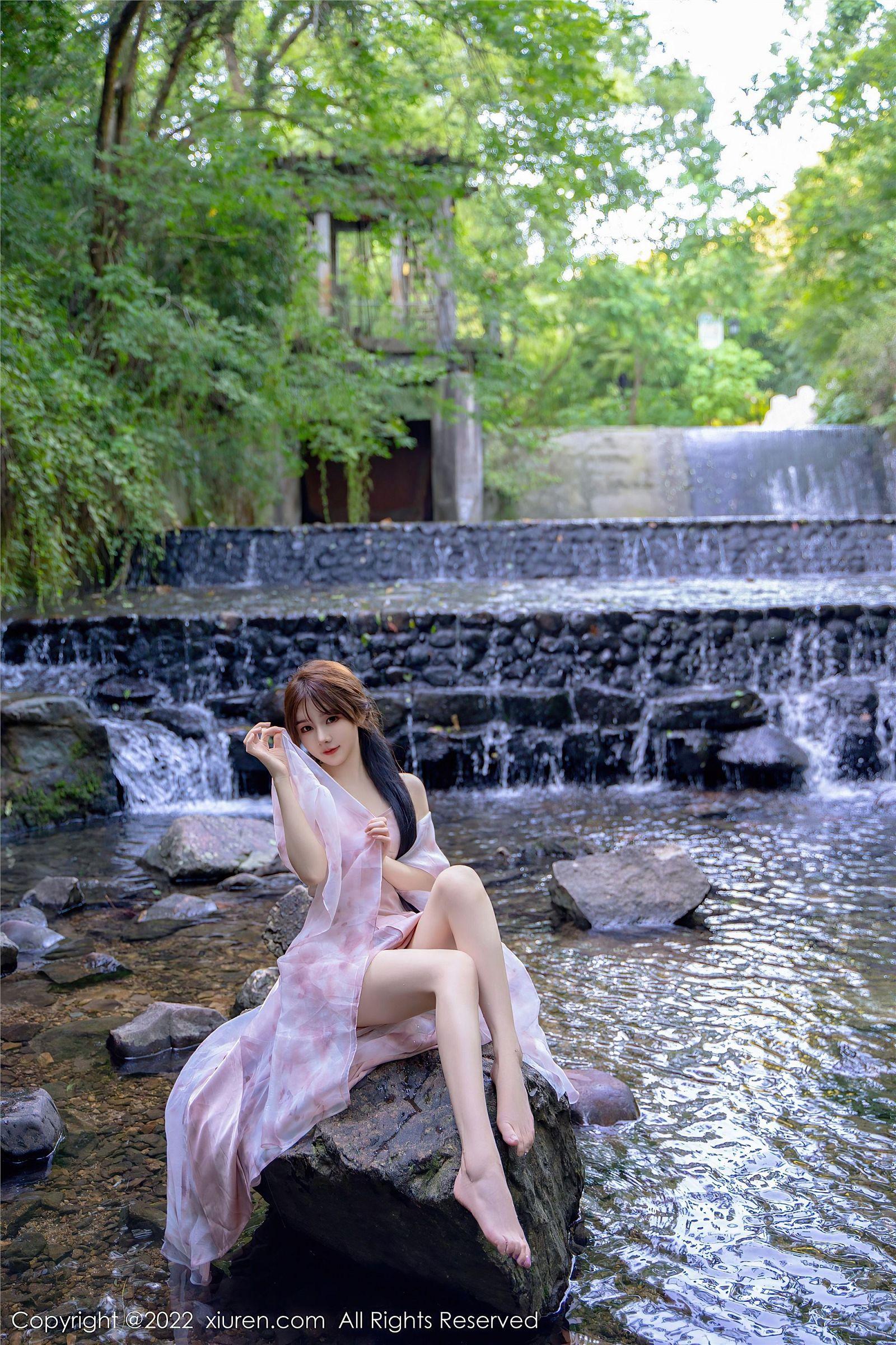 [XIUREN秀人网] 2022.10.11 NO.5690 婠婠么_p002