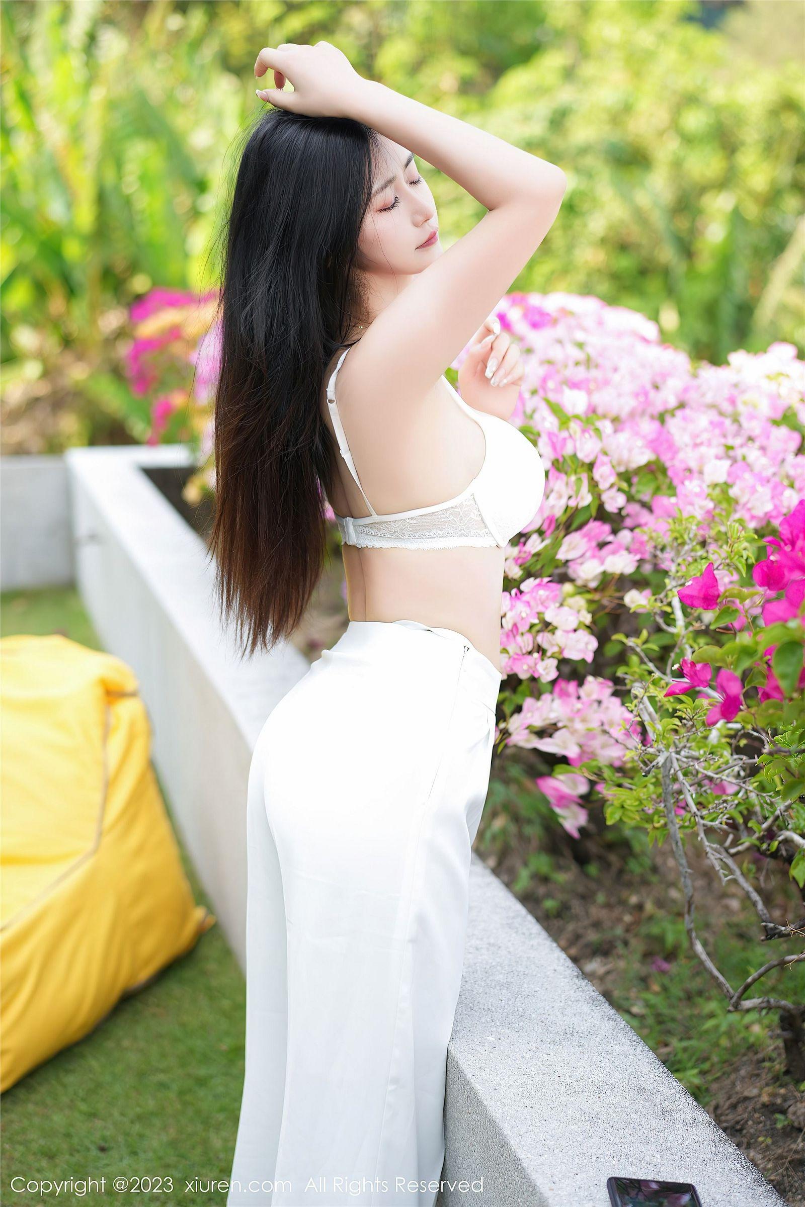 [XIUREN秀人网] 2023.03.03 NO.6359 laura阿姣 泰国旅拍_p003