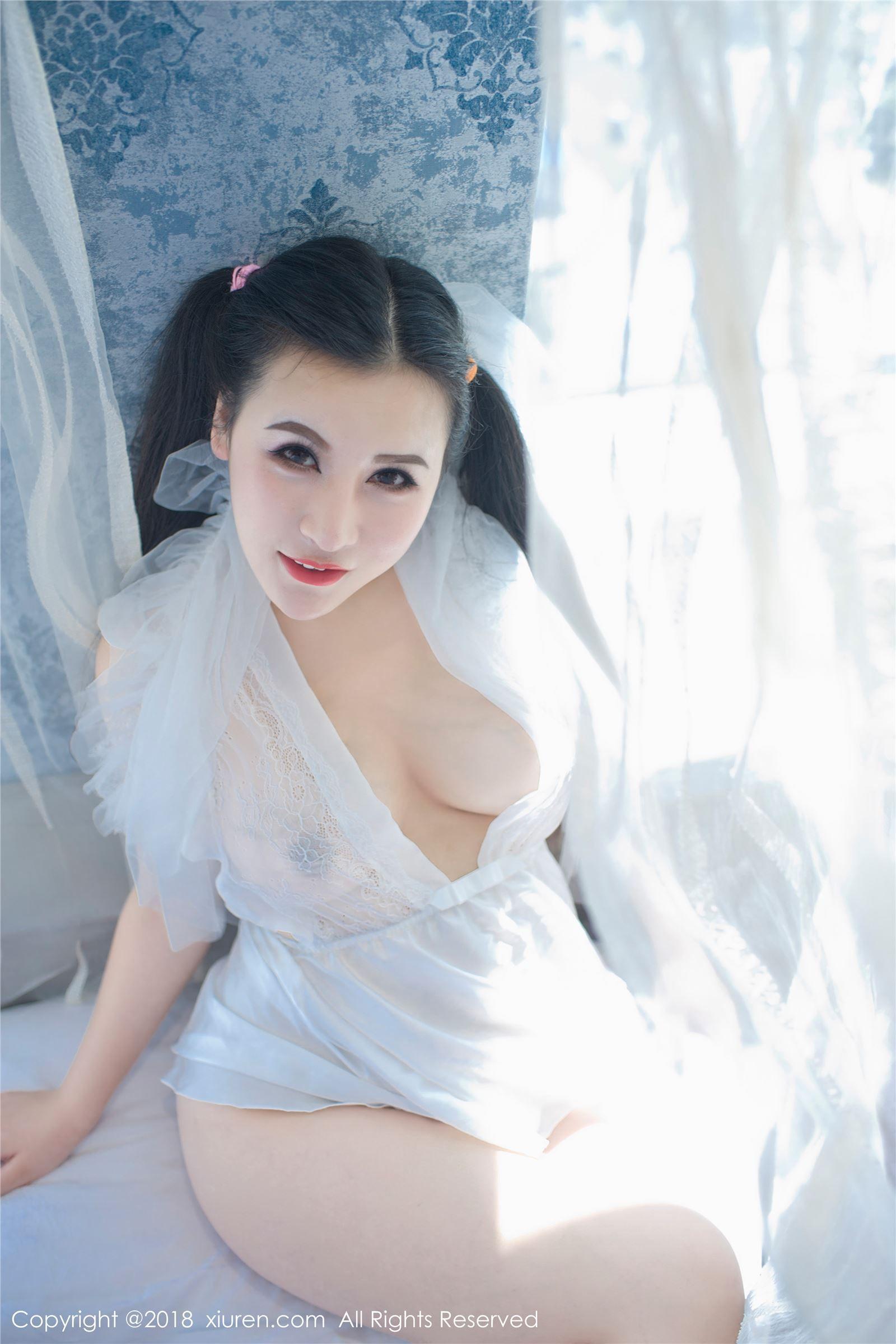[秀人XIUREN] 2018.06.04 NO.1034 MODEL伊若_p003