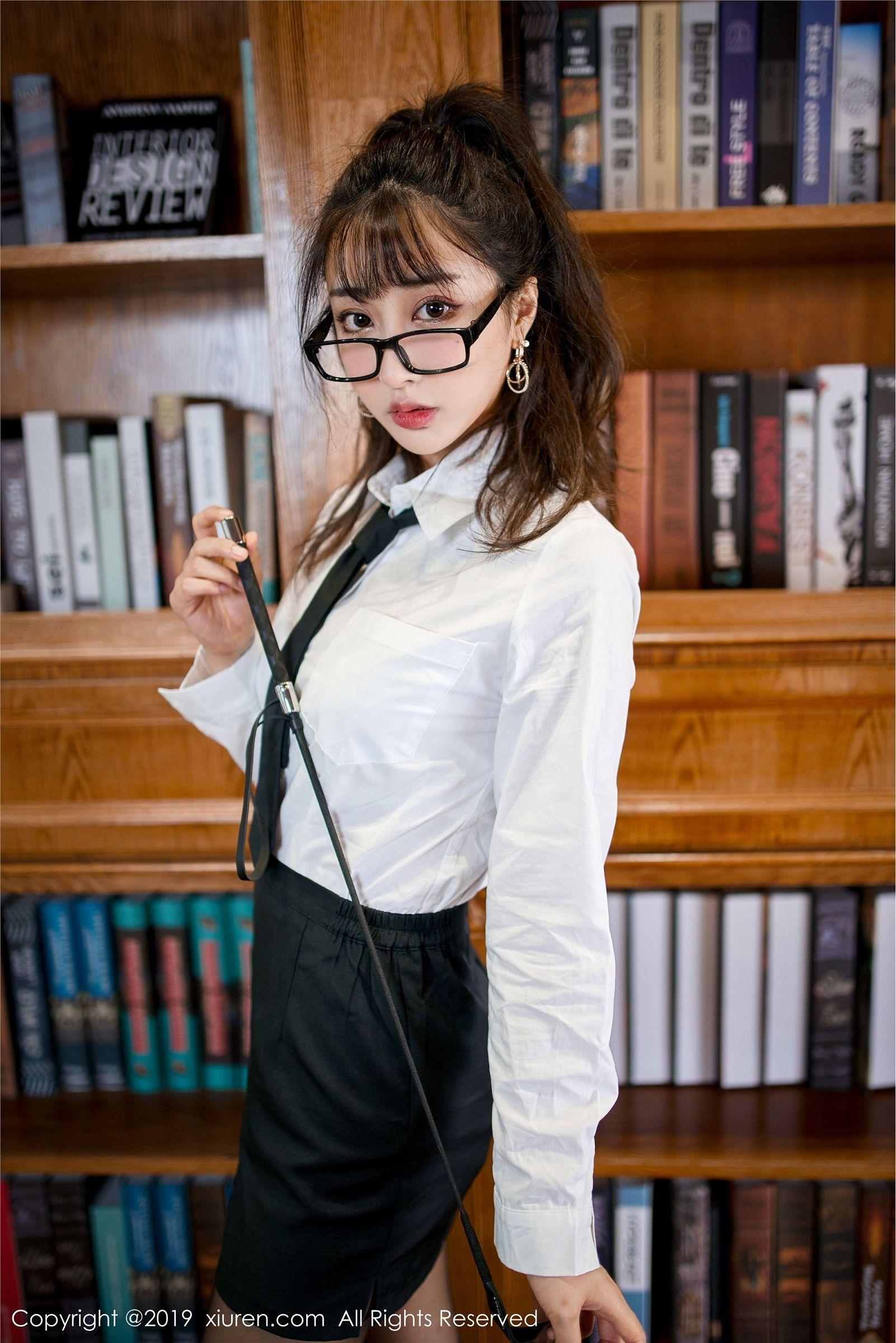 [XIUREN秀人网] 2019.12.27 NO.1887 Betty林子欣_p055