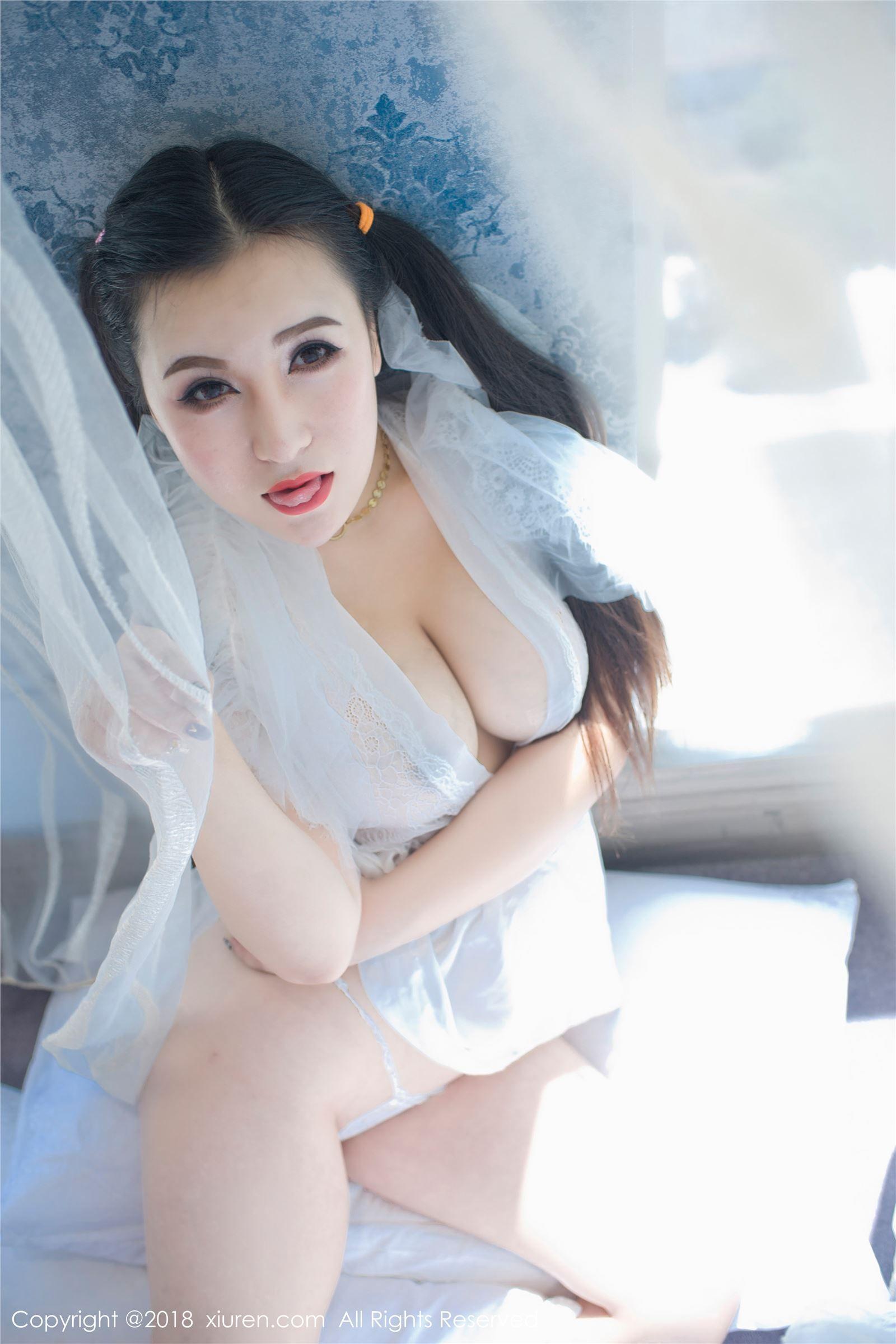 [秀人XIUREN] 2018.06.04 NO.1034 MODEL伊若_p015