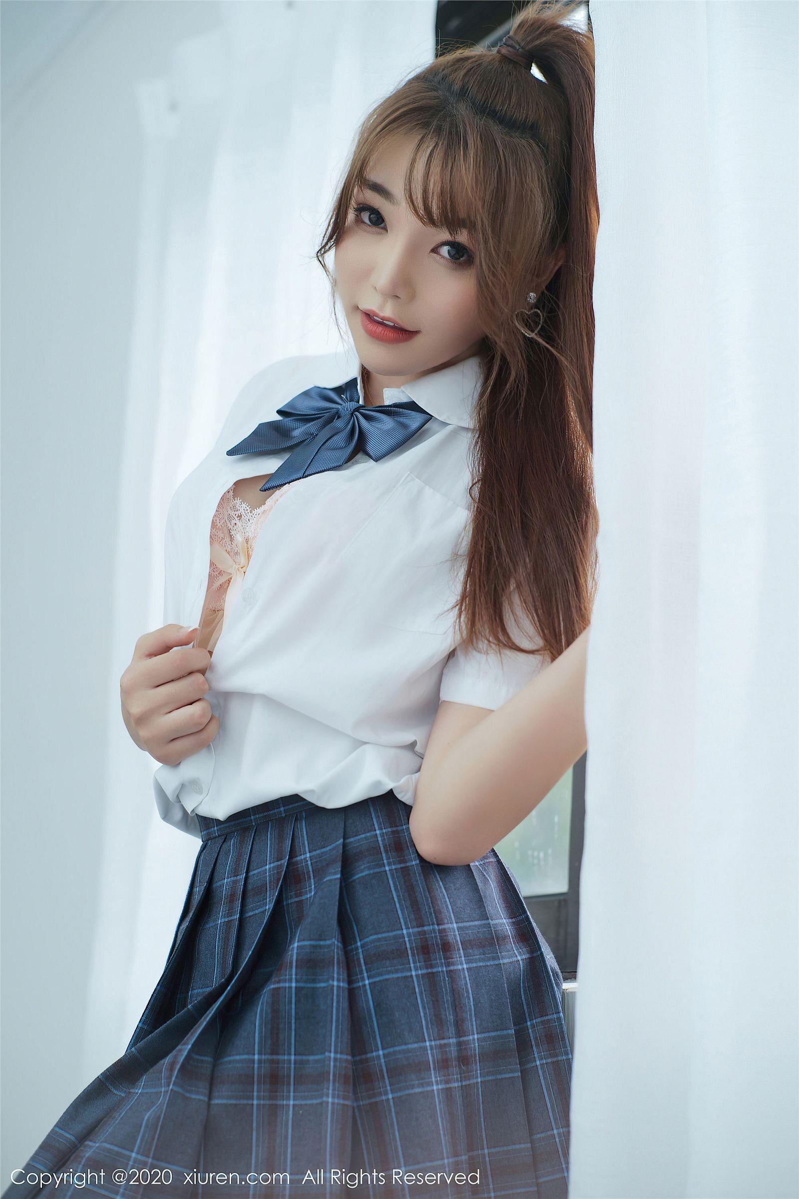 [XIUREN秀人网] 2020.08.28 NO.2502 芝芝Booty_p036