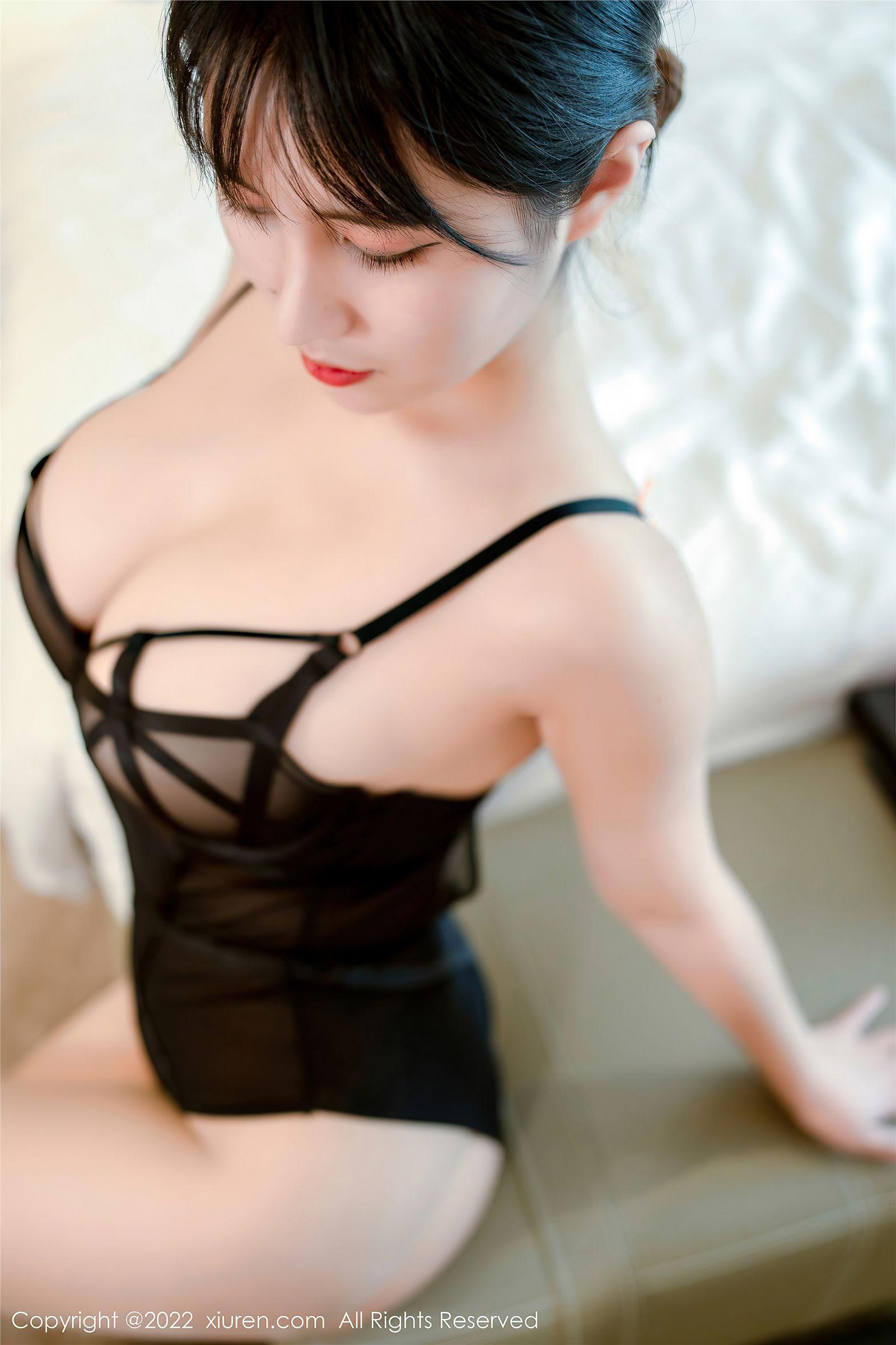 [XIUREN秀人网] 2022.06.16 NO.5149 久久Aimee_p037