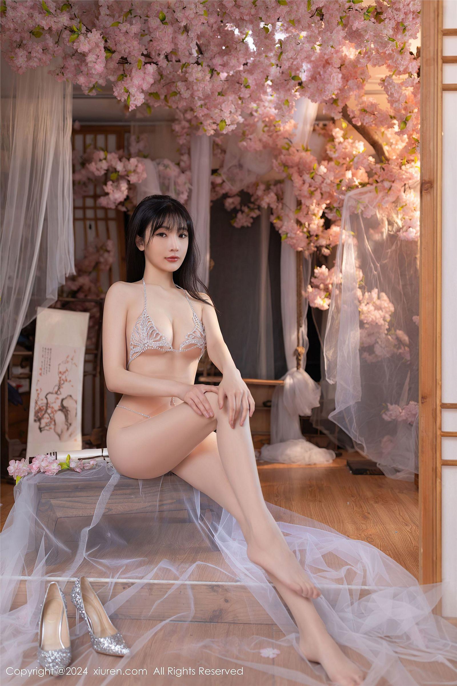 [XIUREN秀人网] 2024.07.04 NO.8807 陆萱萱_p057
