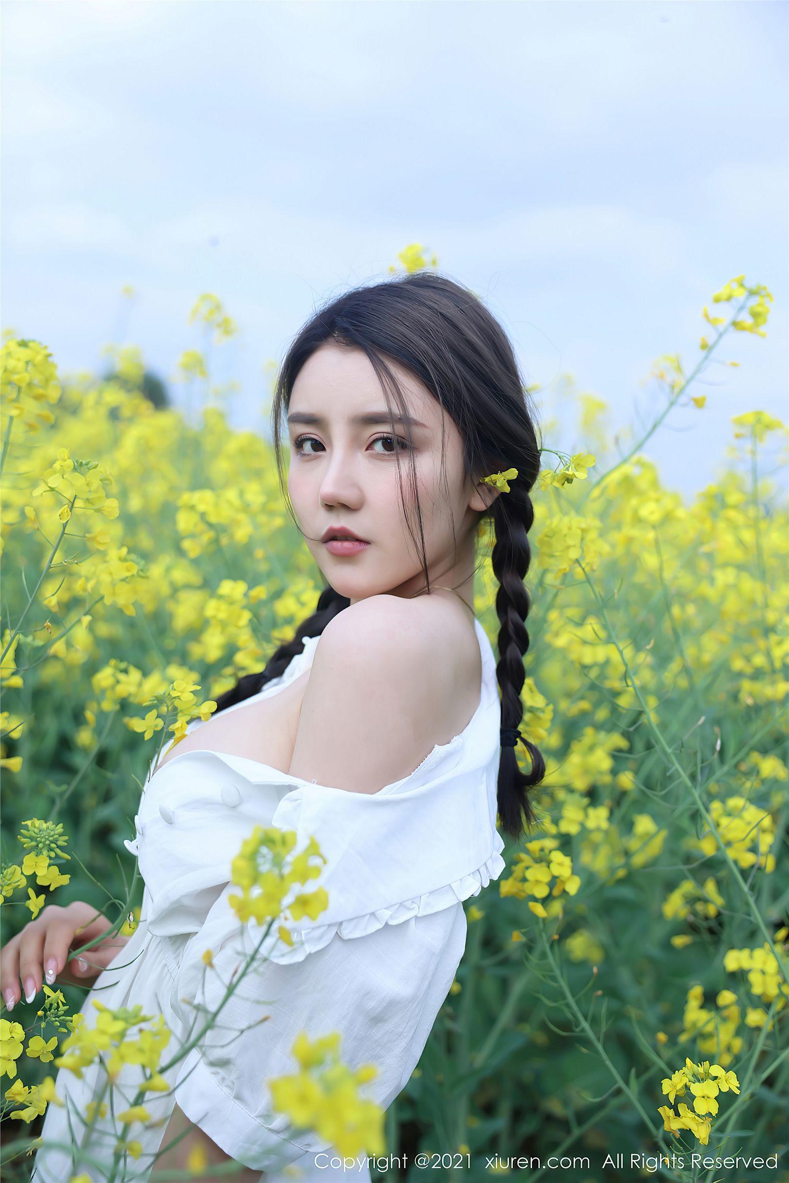 [XIUREN秀人网] 2021.04.07 NO.3276 夏西CiCi_p043
