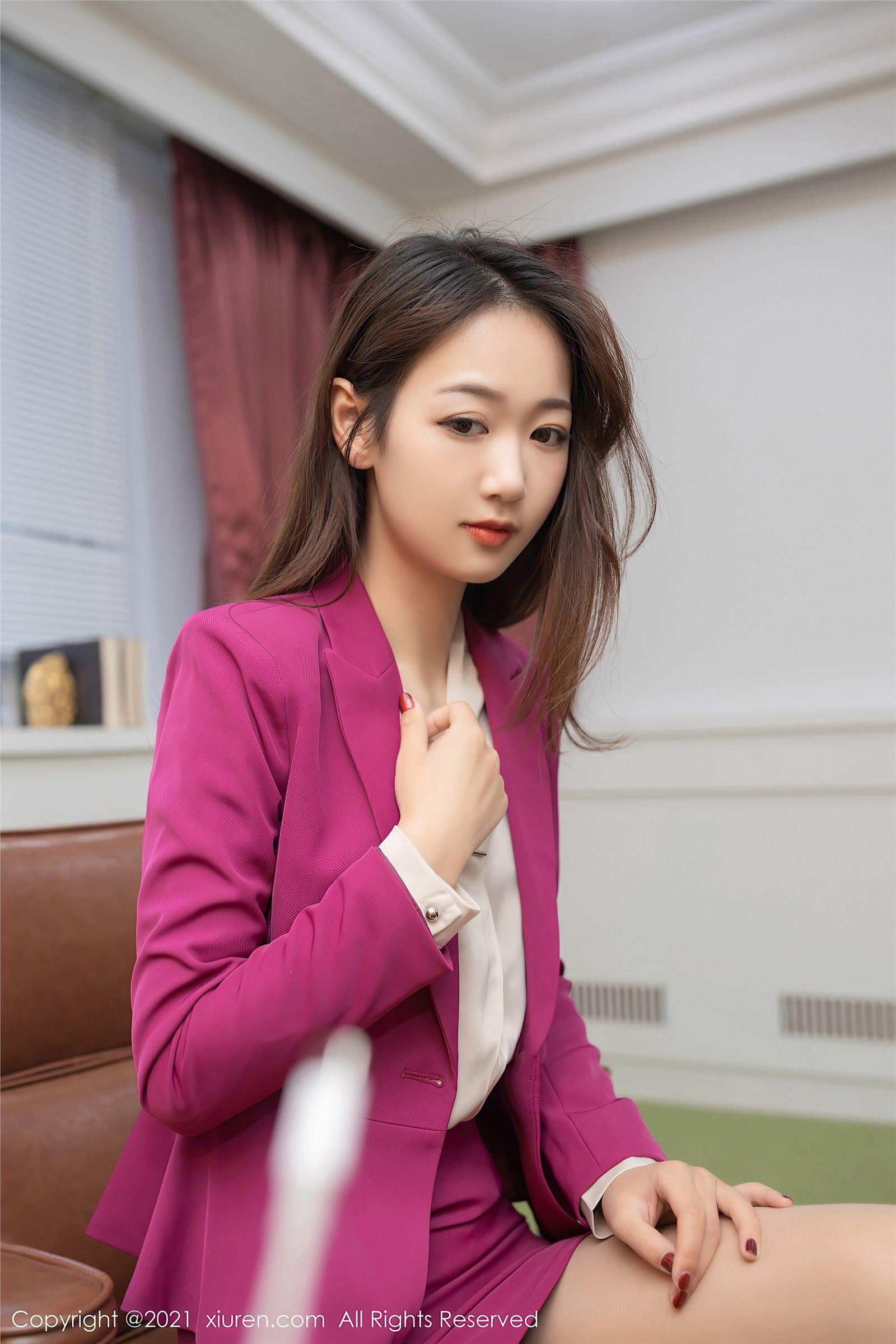 [XIUREN秀人网] 2021.03.02 NO.3156 唐安琪 秘书 丝袜_p011