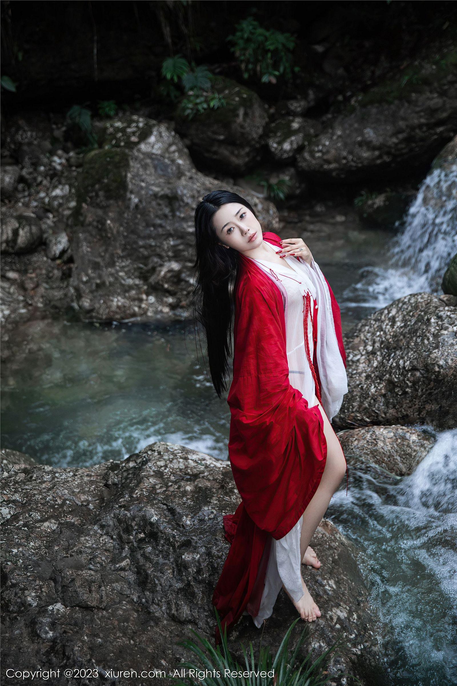 [XIUREN秀人网] 2023.08.28 NO.7295 严利娅Yuliya_p008