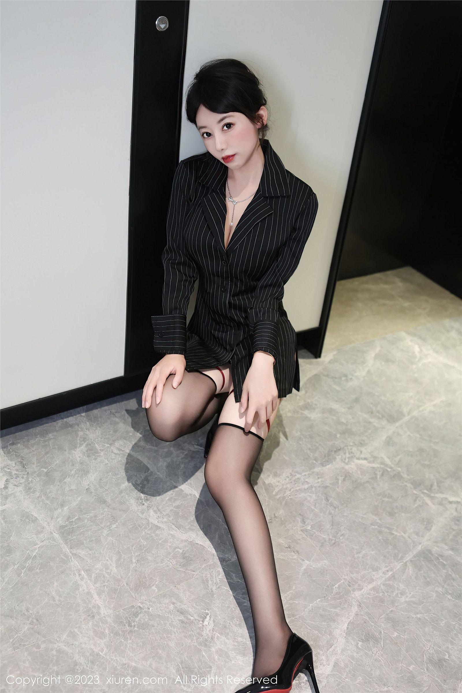 [XIUREN秀人网] 2023.09.14 NO.7384 白笑笑_p034