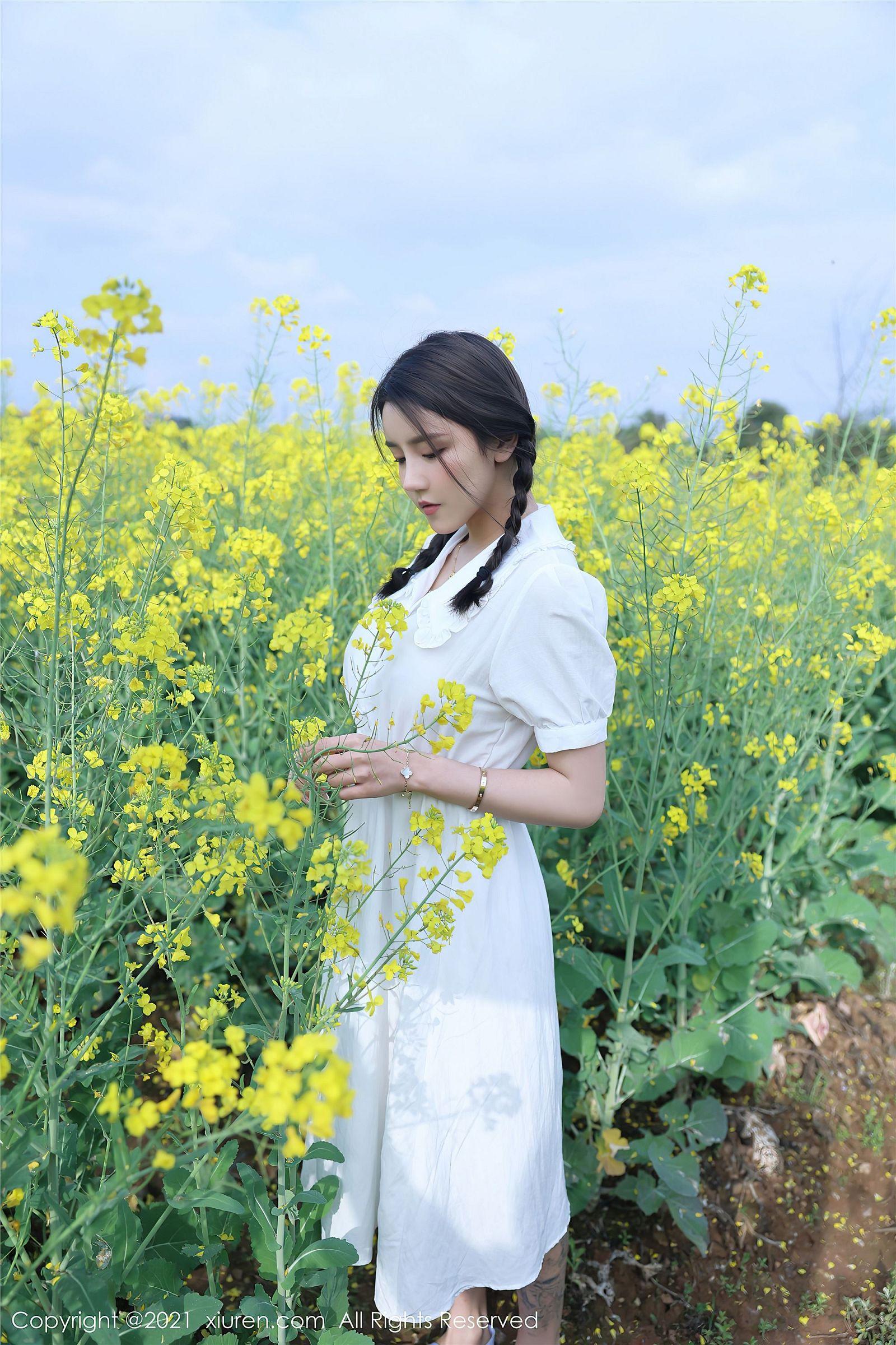 [XIUREN秀人网] 2021.04.07 NO.3276 夏西CiCi_p038