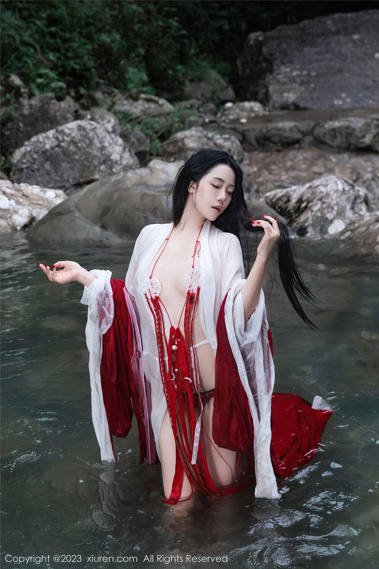 [XIUREN秀人网] 2023.08.28 NO.7295 严利娅Yuliya_p029
