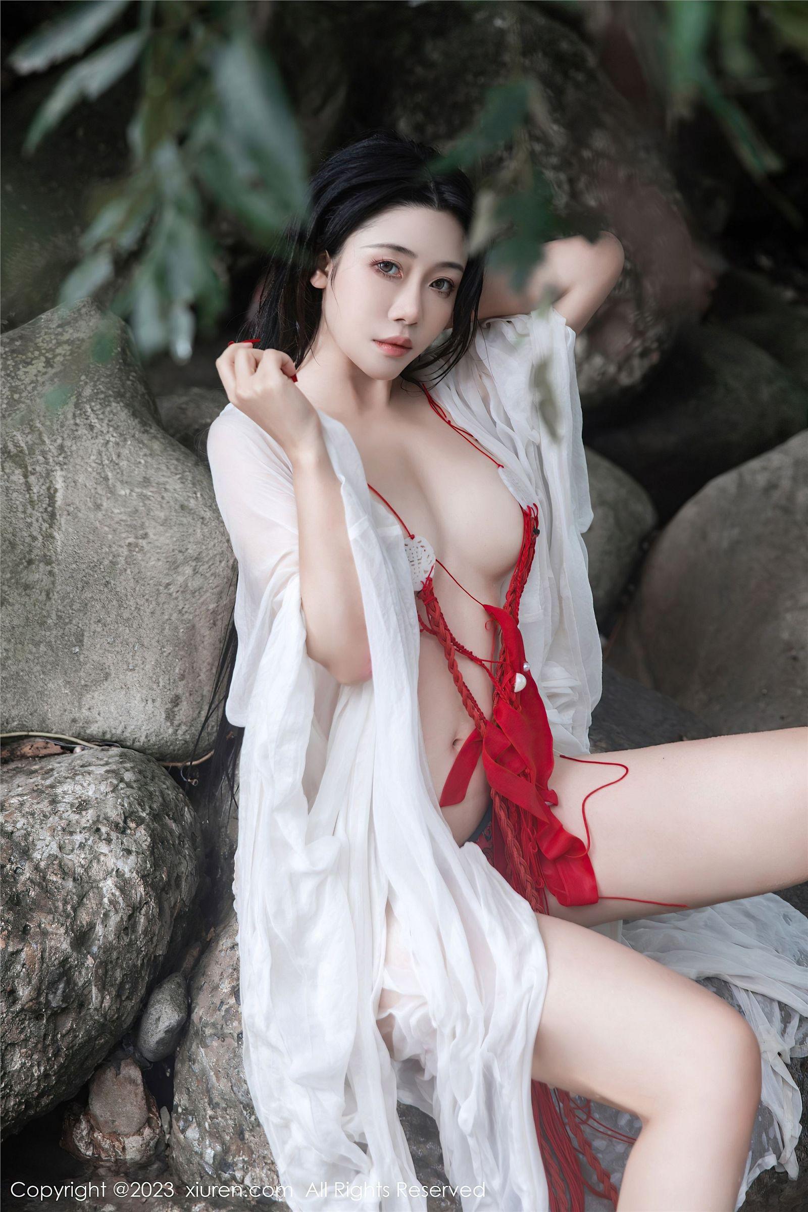 [XIUREN秀人网] 2023.08.28 NO.7295 严利娅Yuliya_p074
