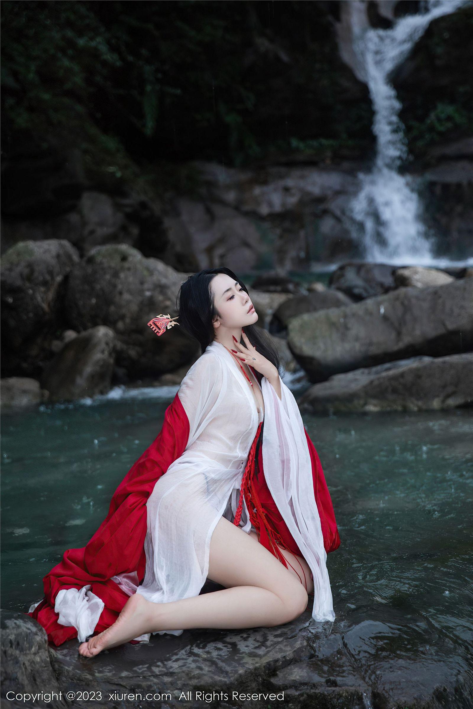 [XIUREN秀人网] 2023.08.28 NO.7295 严利娅Yuliya_p007
